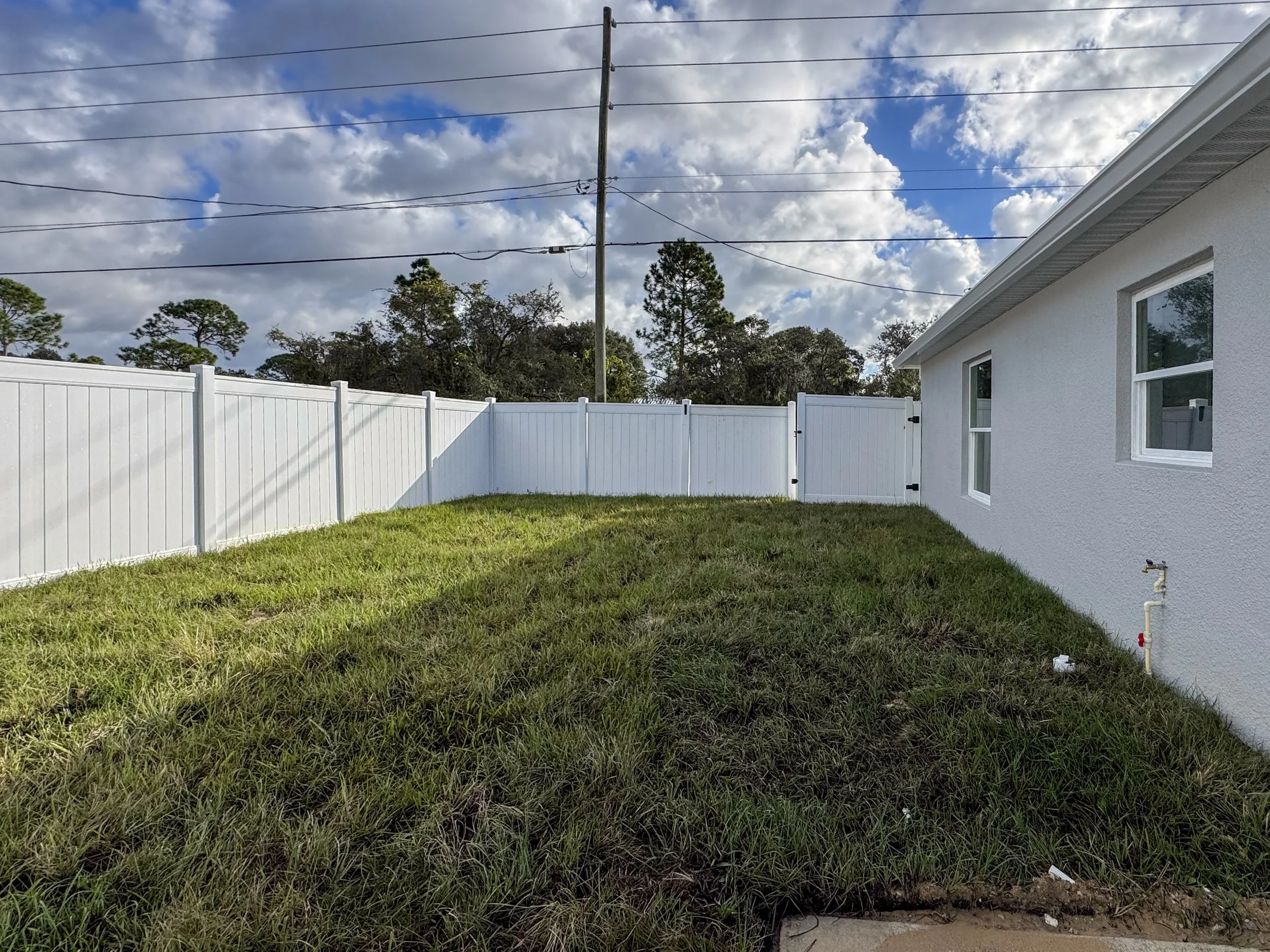 Backyard - 1800 Aloha Terrace, Sebring FL