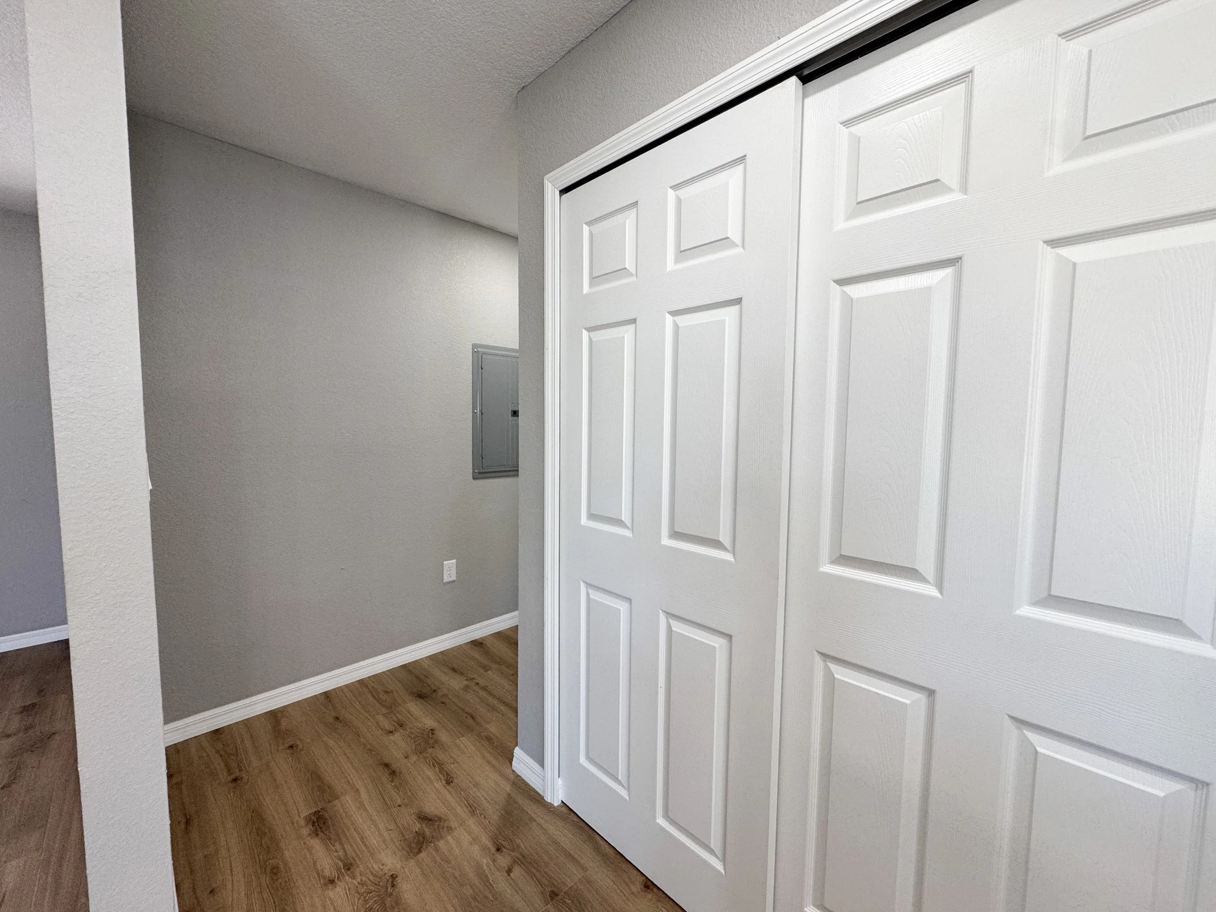 Pantry & Hall 6201 Red Cedar Rd Sebring FL