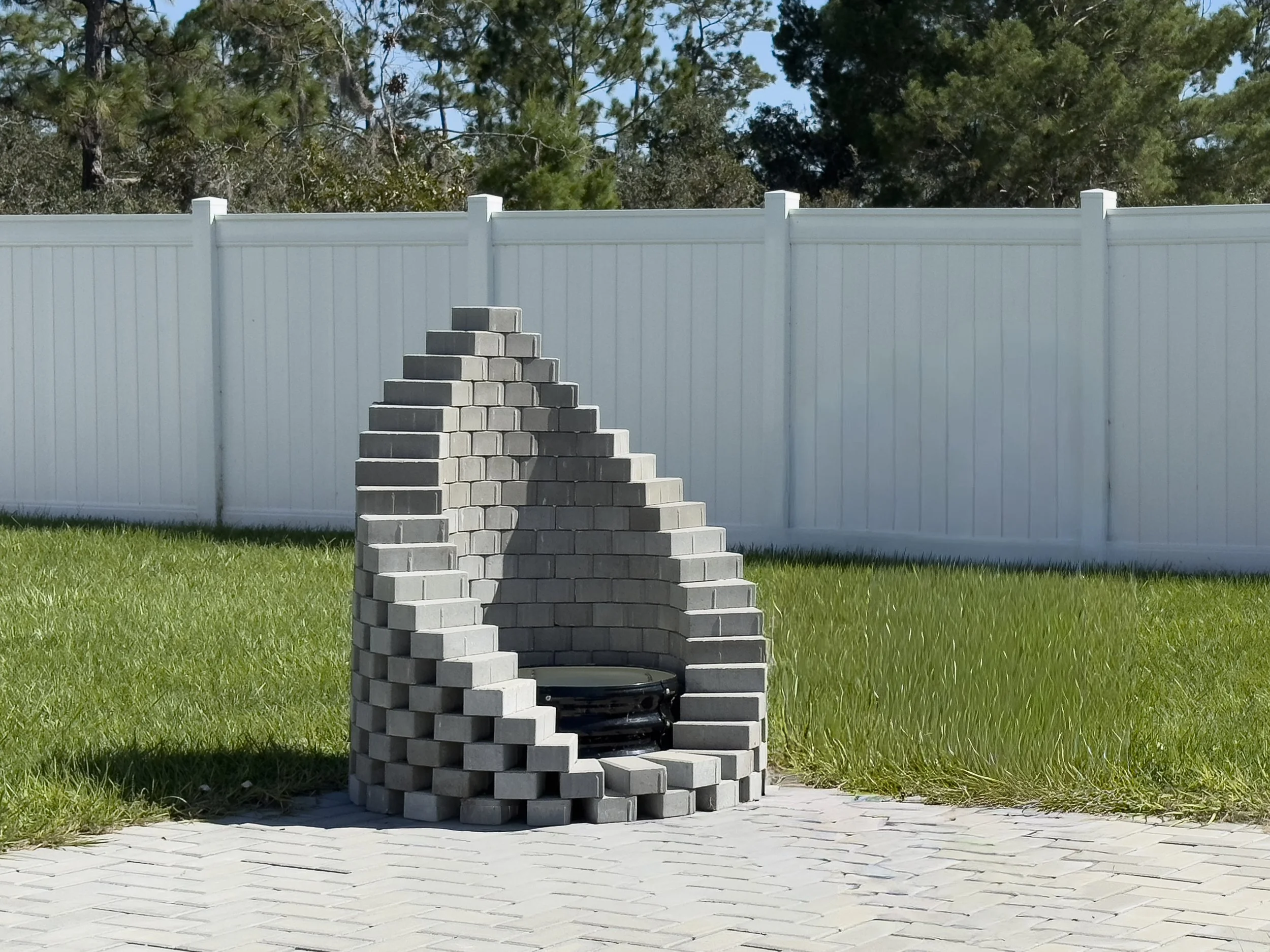 Fire Pit 6819 San Bruno Dr Sebring FL