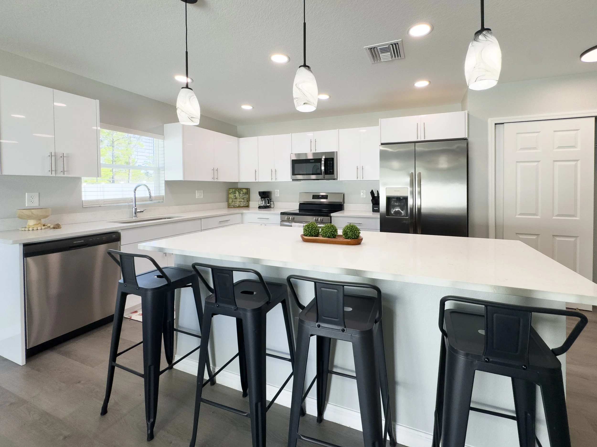 Kitchen 6819 San Bruno Dr Sebring FL