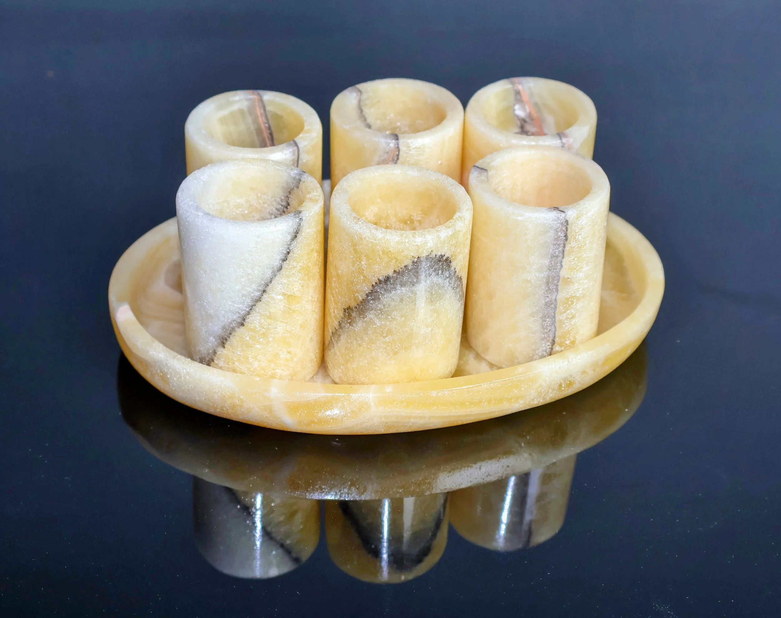 Precious Gold Onyx Shot Glass Set (6 Cups & Tray) - Unique Host Gift