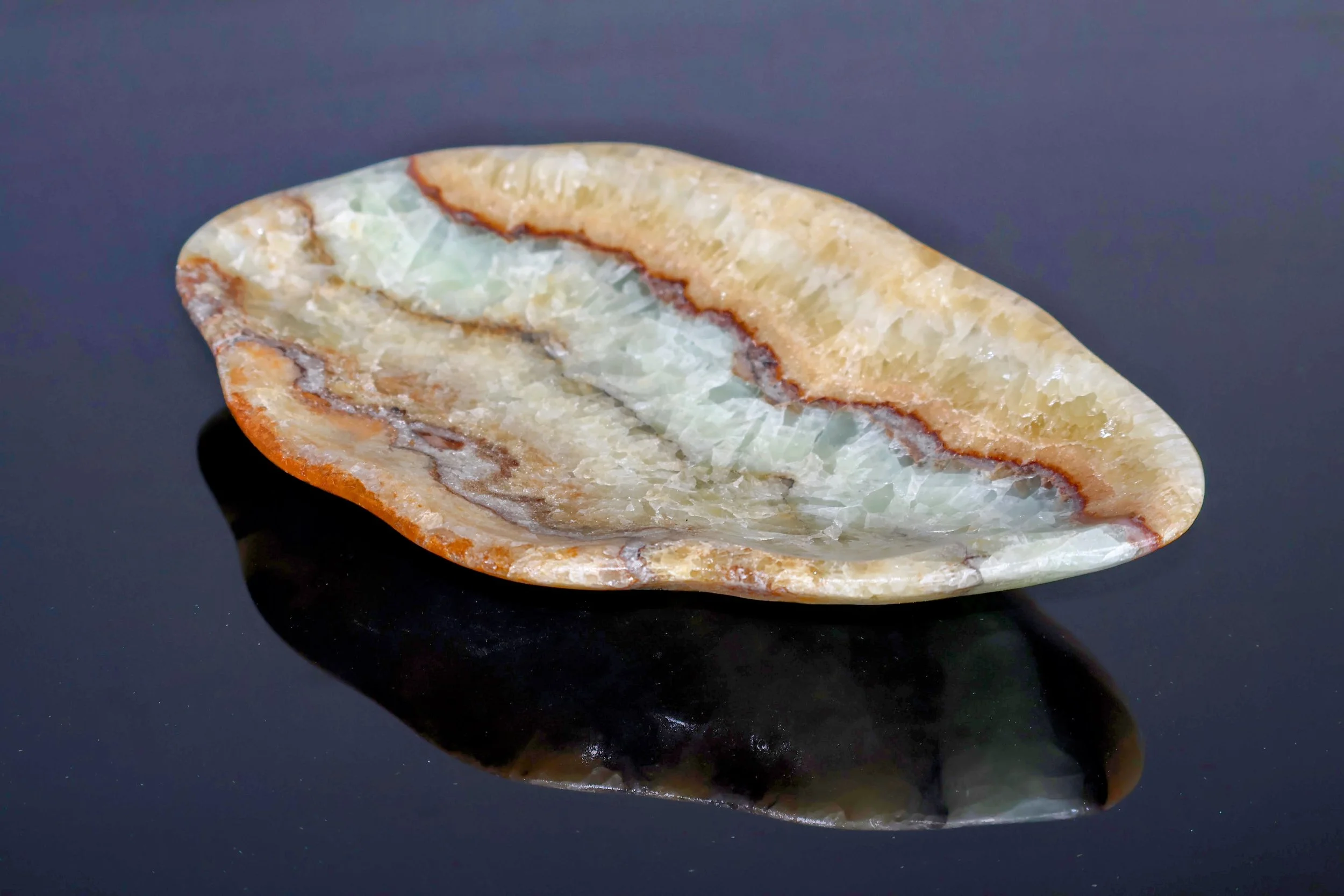 serpentine soap tray