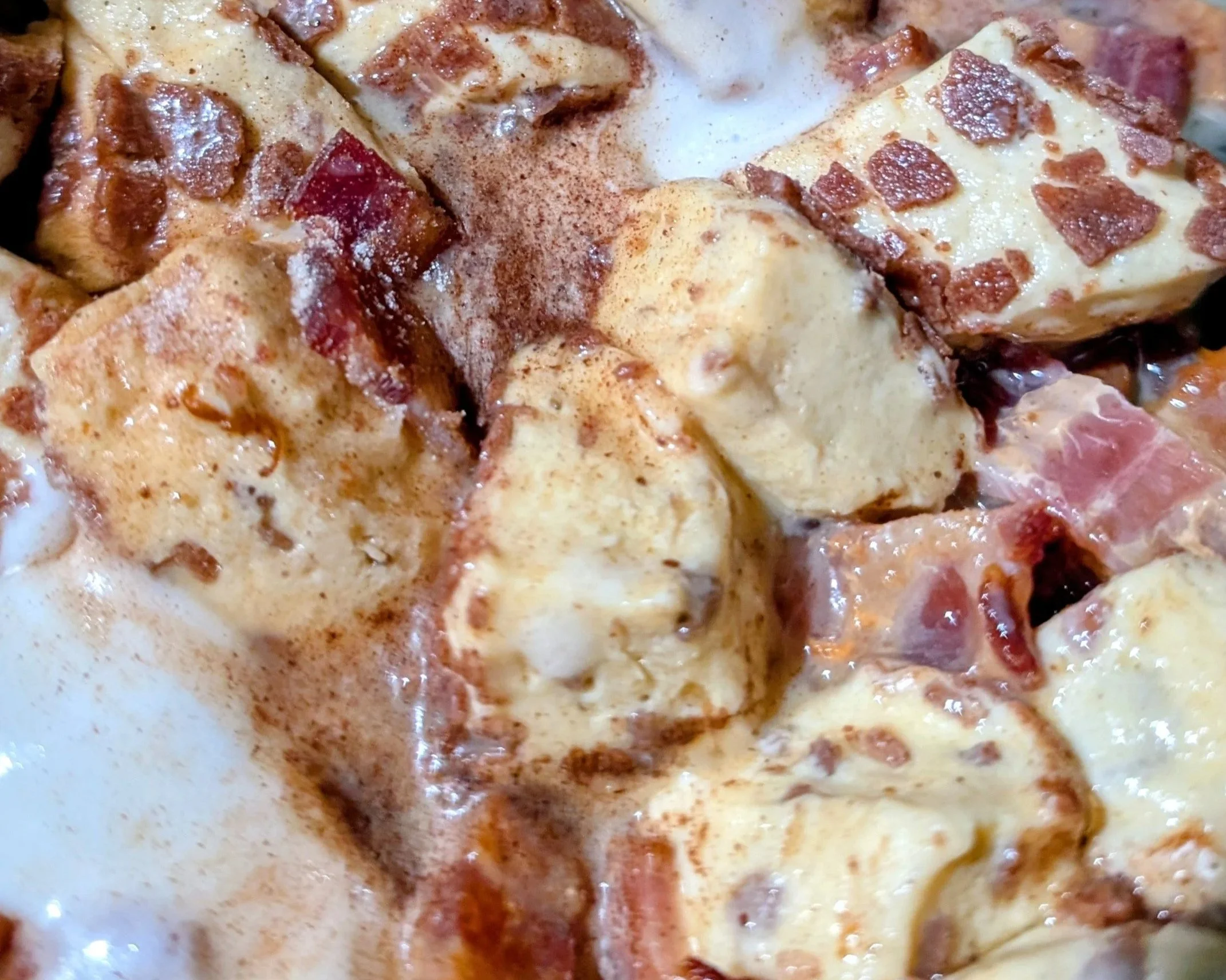 Crock-Pot Bacon Cinnamon Rolls
