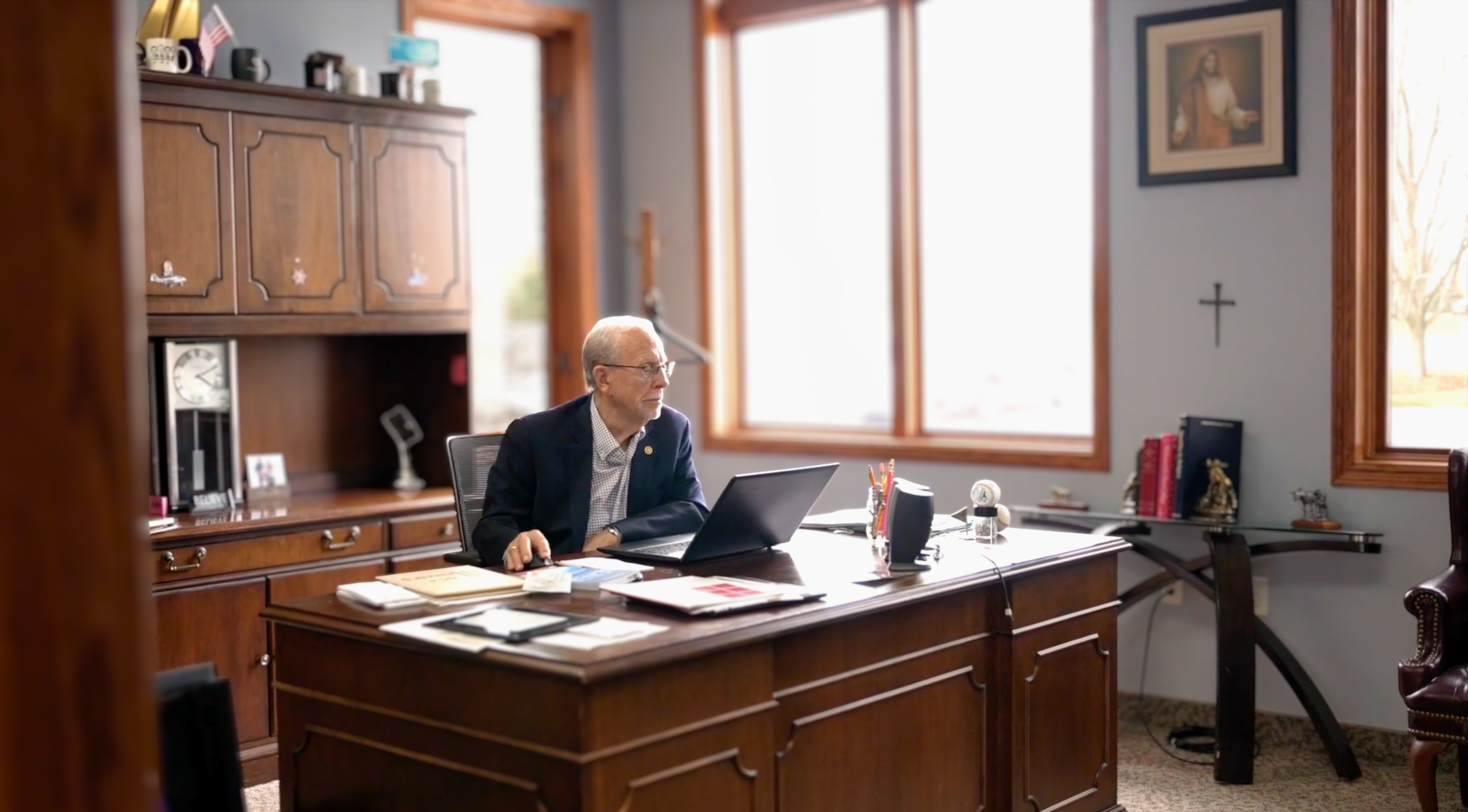 Les Lanser in his office at the Joy Media studios