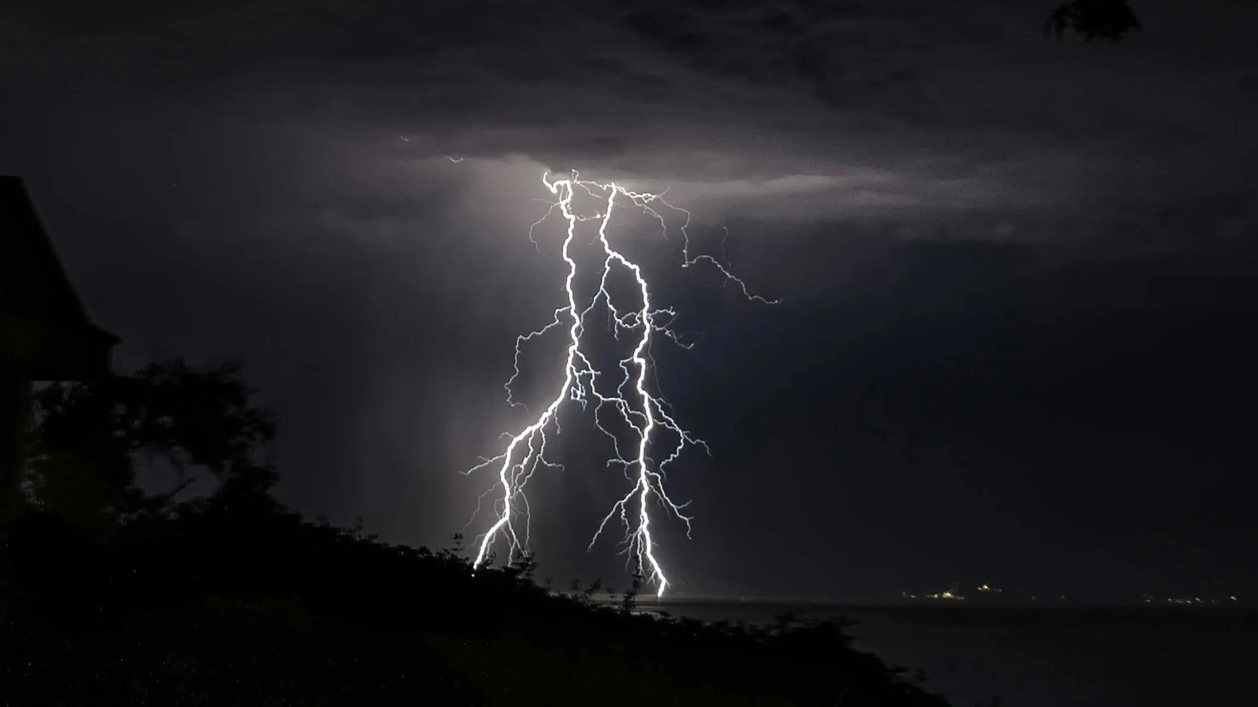Cloud to ground lightning