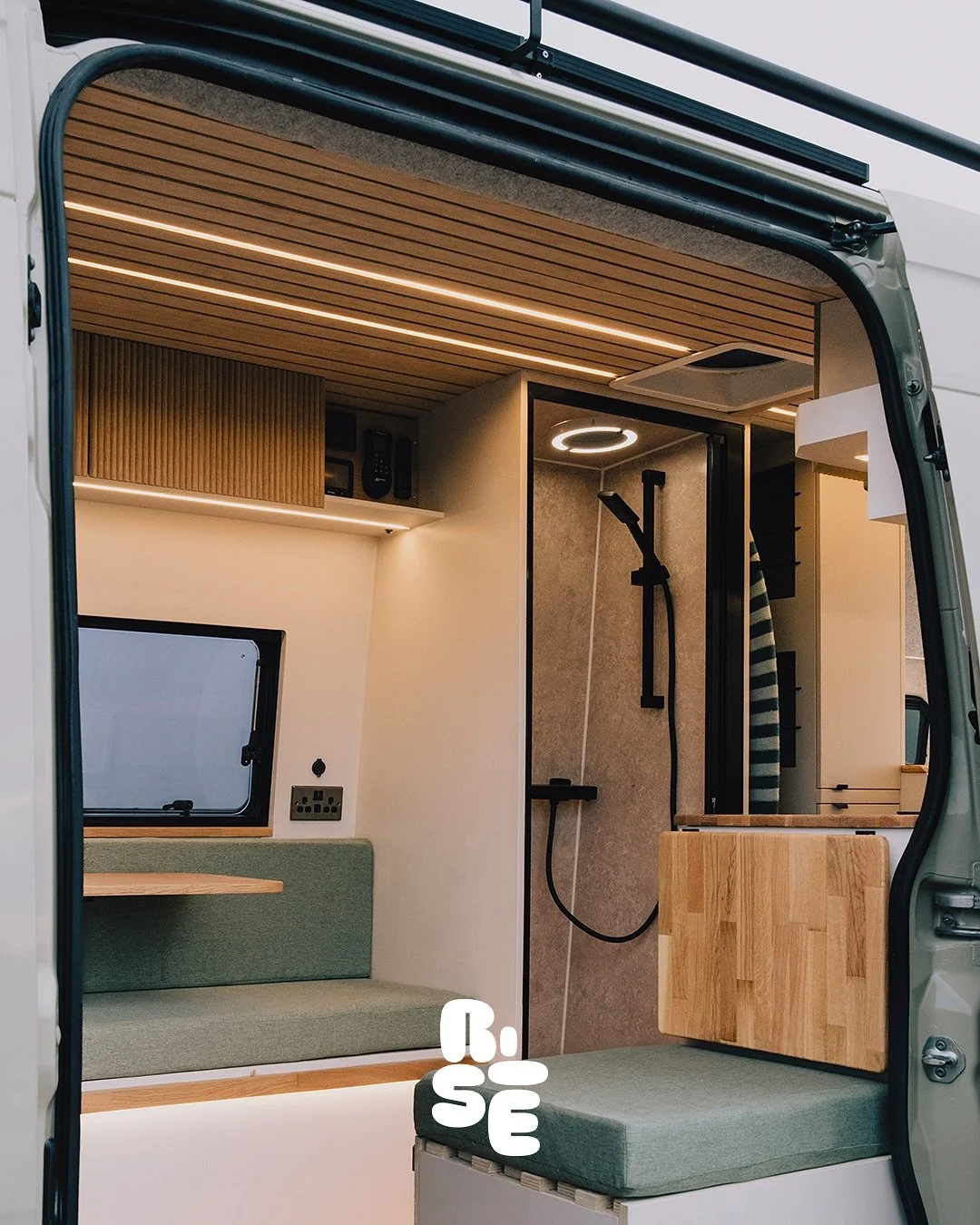 So proud of this one! 

Cool features including: 
- multifunctional seating and second bed area 
- surf board storage 
- stage 3 suspension kit for improved handling 
- huge deck on the roof! 
- full Victron off grid system with 460 lithium Fogstar b