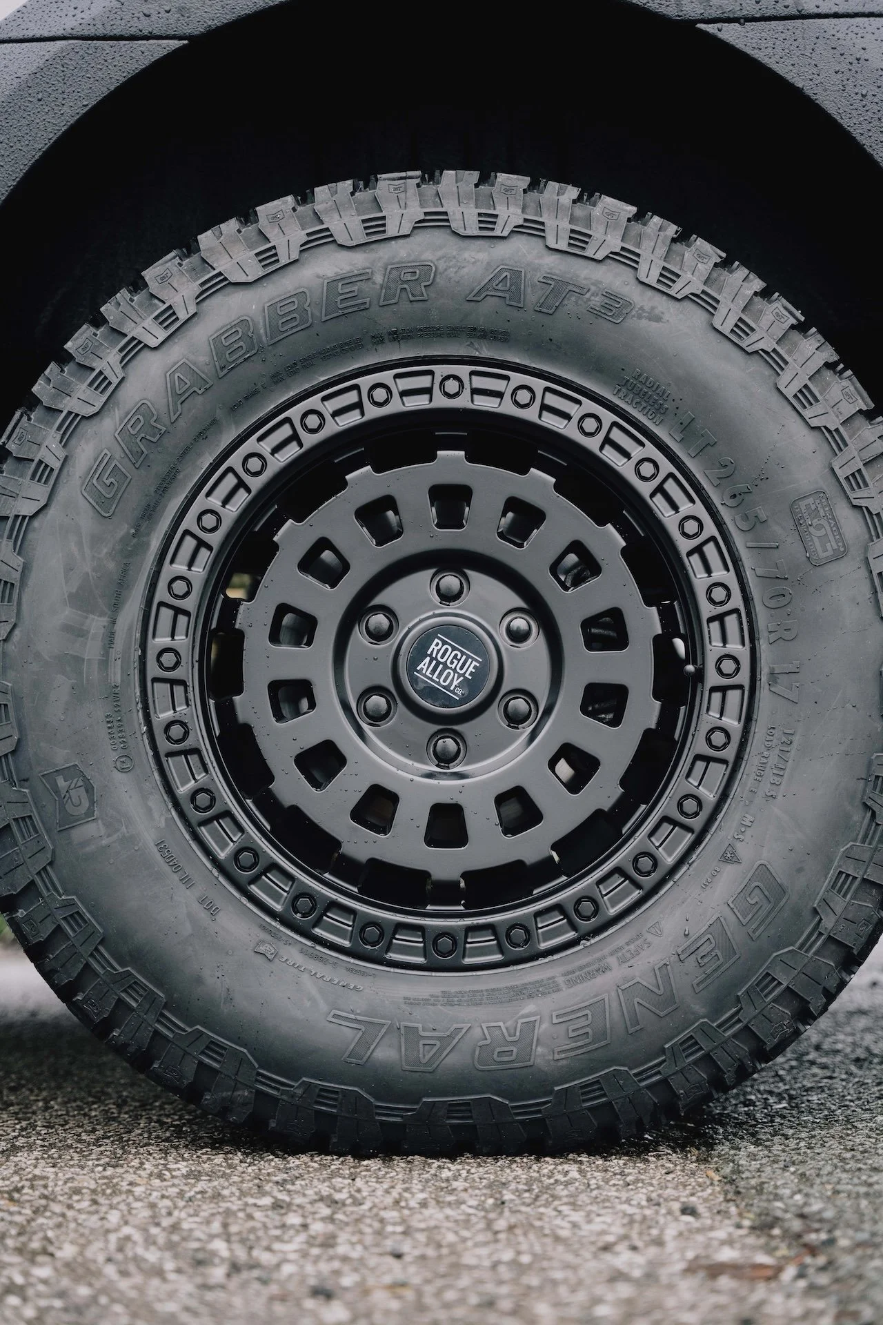 rogue alloy wheel with general grabber wheel.jpg