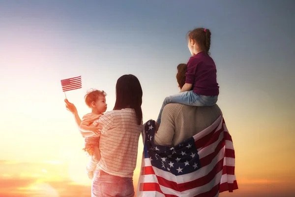 NATURALIZACIÓN - CIUDADANÍA USA
