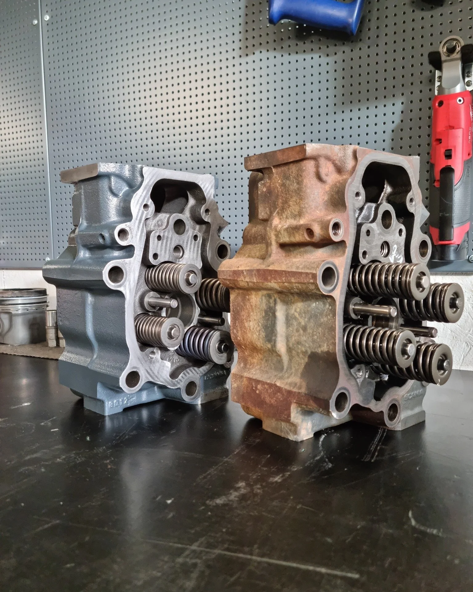 Denna vecka har det varit full fart i topplocksverkstan!
Allt fr&aring;n Landrover V6 till Scania V8.

Mer info hittar du p&aring; https://remanmotors.se/

 #motorrenovering #landrover #landroverlife #scania #volvopenta