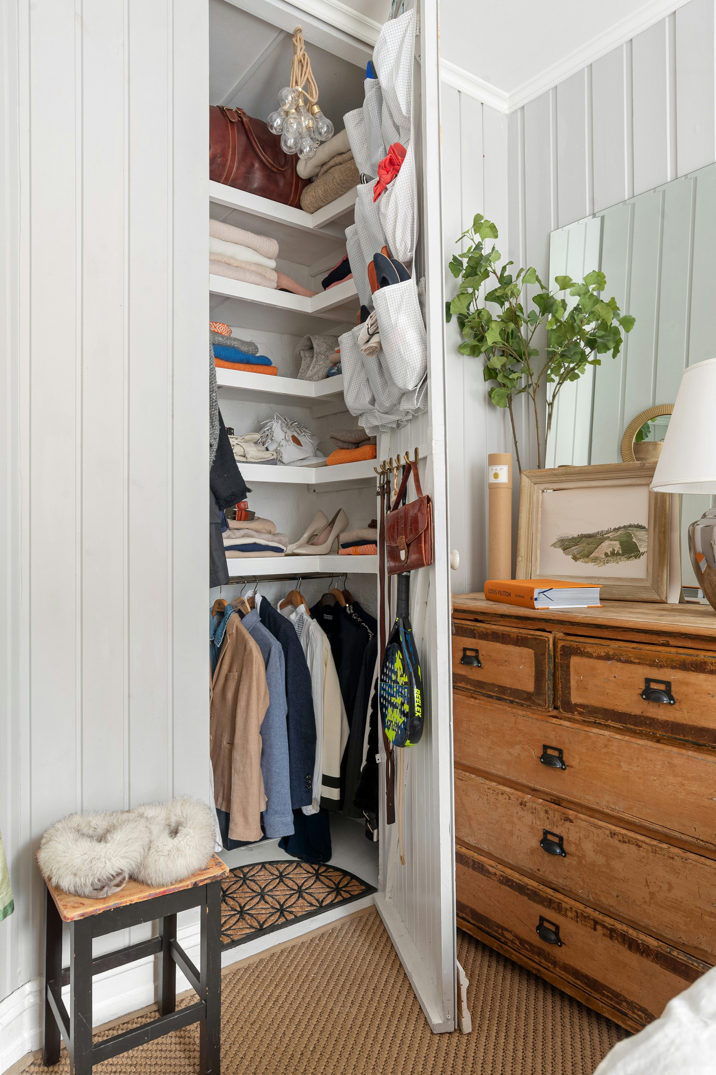 Why Hire a Home Organizer?