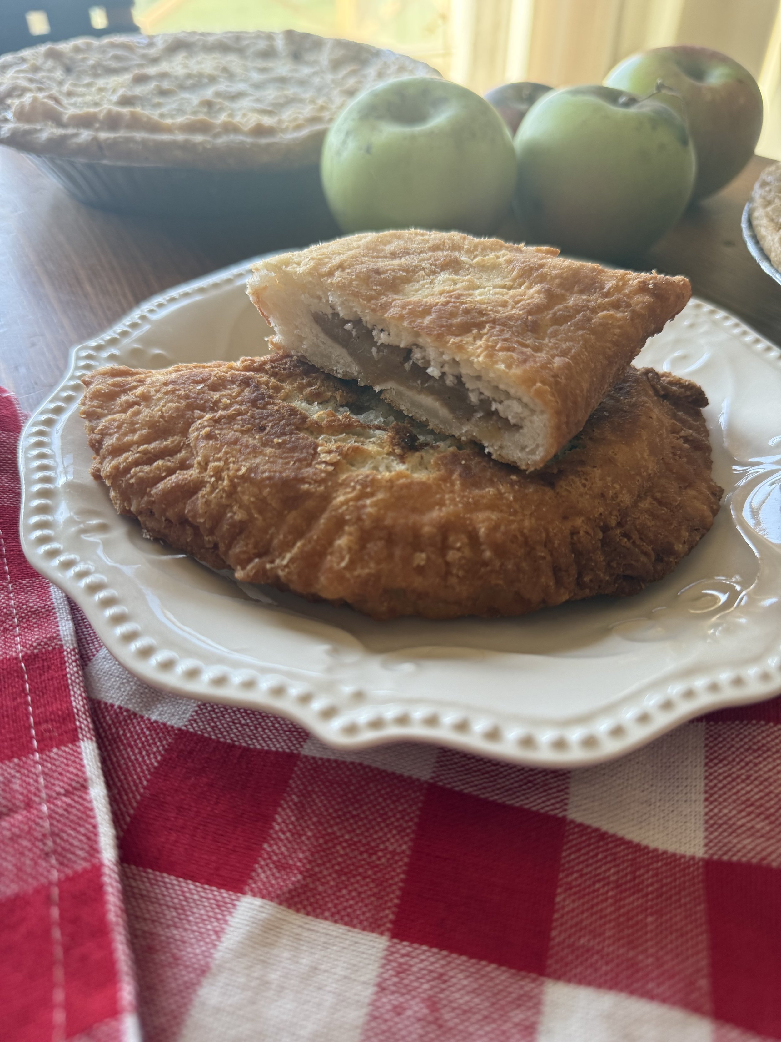 Old-Fashioned Southern Fried Apple Pies
with Fresh Apples
