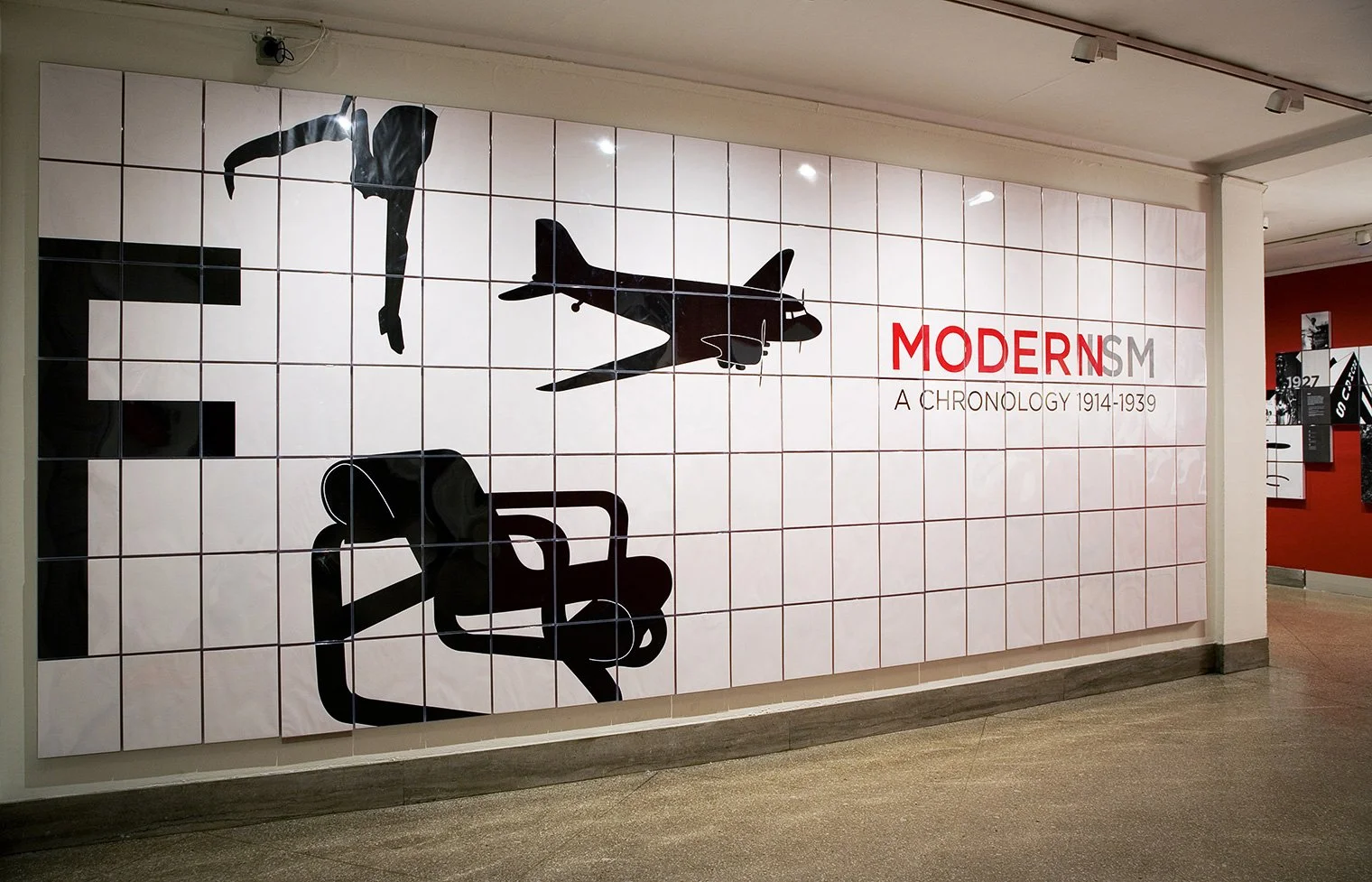 modernism01_72.jpg