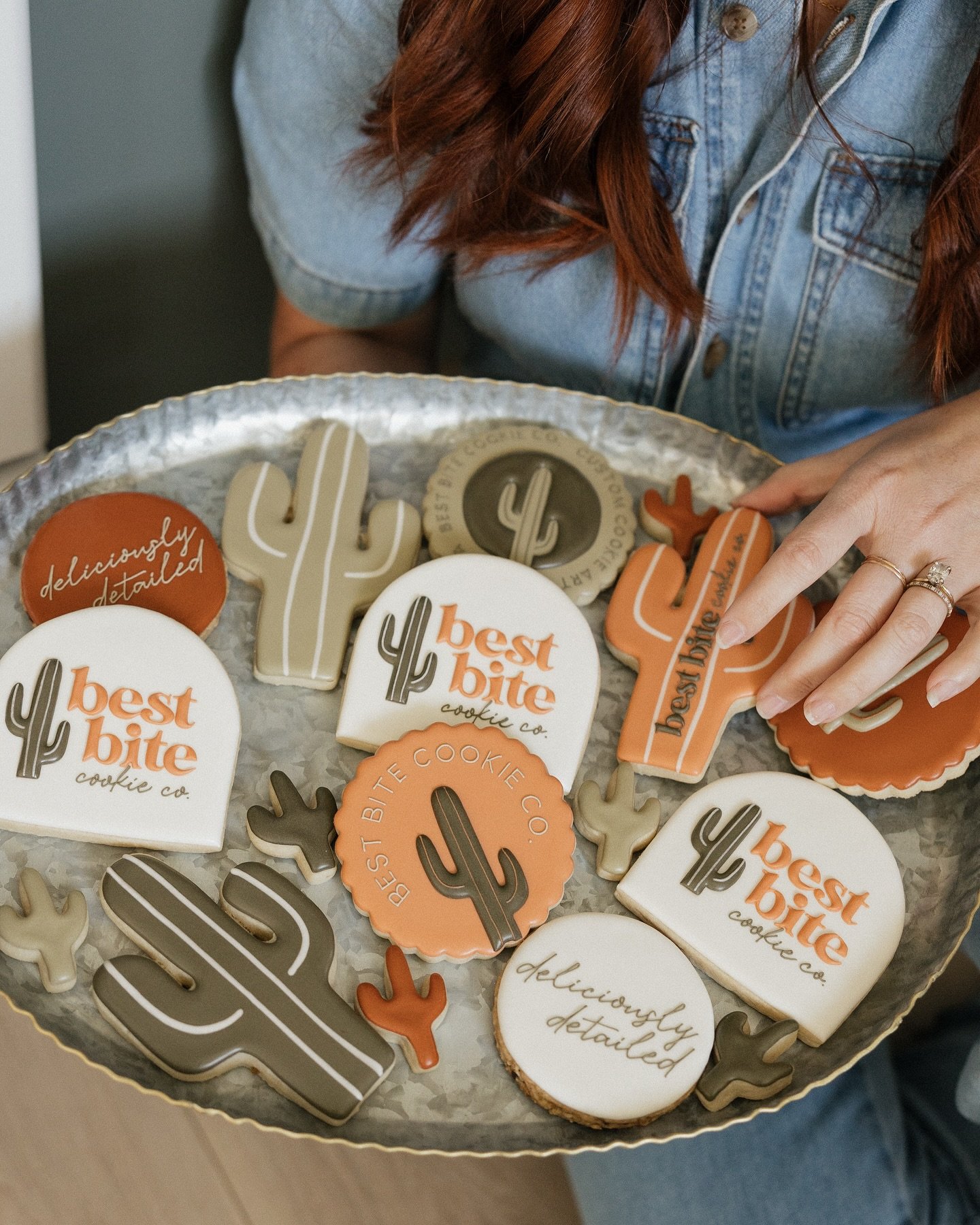 Me 🤝 Sweets hehehe 😋 So fun seeing my work on various sweet treats lately! #branddesigner

1 👩&zwj;🍳 @bestbitecookieco by @shotxamy 
2 🍰 @allysbeautybar7 in partnership with @the_wonderbrand by @vintagevioletsphotography 
3 🍬 @powerhouse.interi