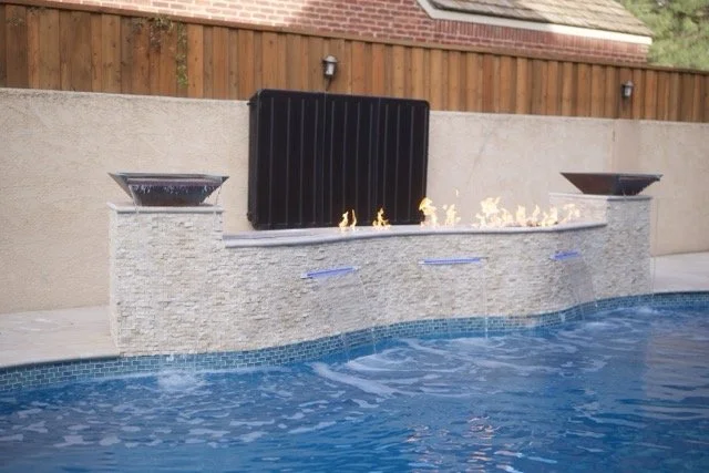 How to Choose the Best Pool Size and Shape for Your Backyard