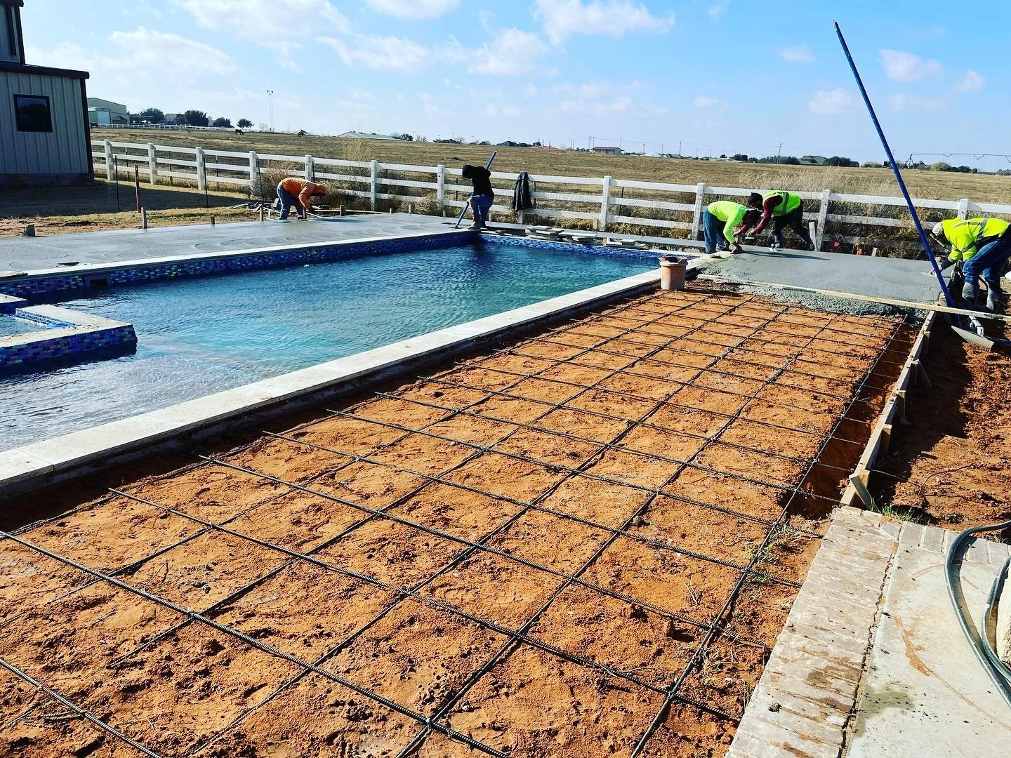 16x36 with integrated spa_concrete day.jpg