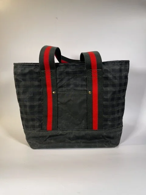 dellancora-waxed-canvas-tote-bag-red-green-gingham-A2-1300x1200.jpg