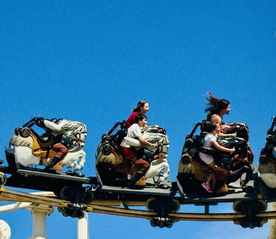 Juju and Leela on a roller coaster
