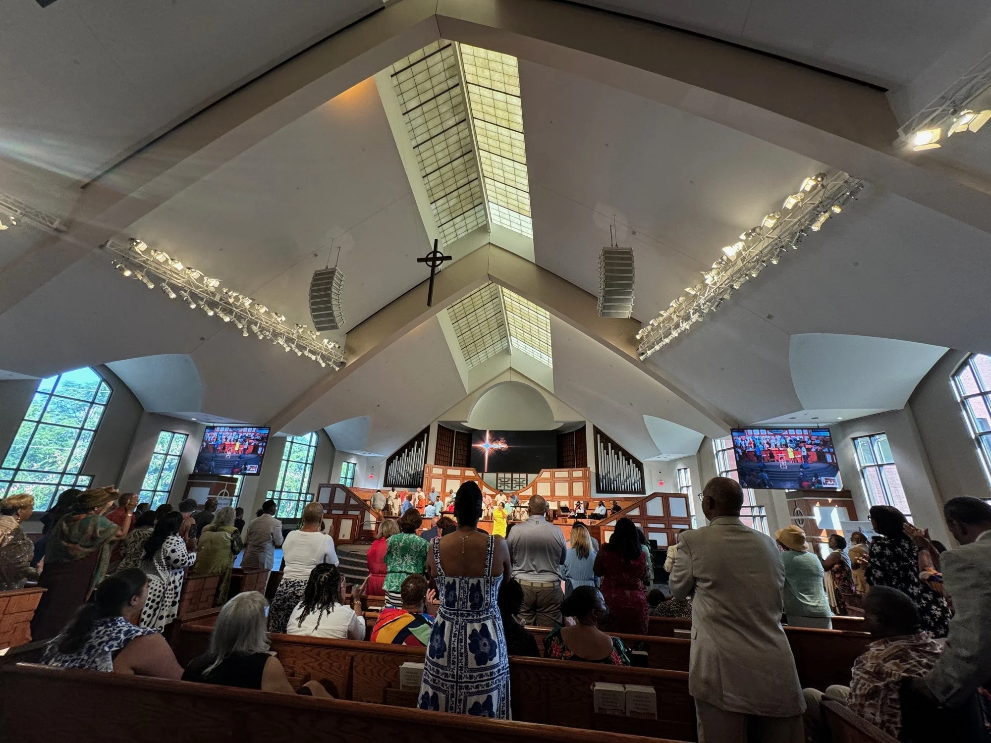 04-inside-the-sanctuary.jpg