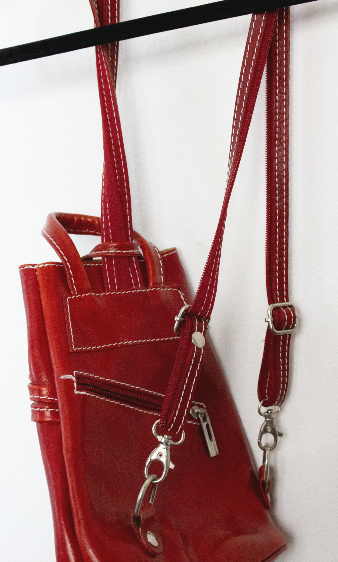 RED BAG-4.png