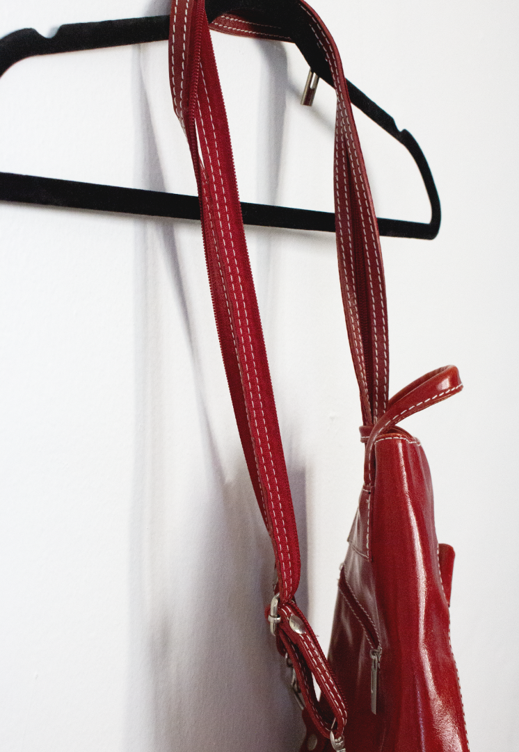 RED BAG-3.png