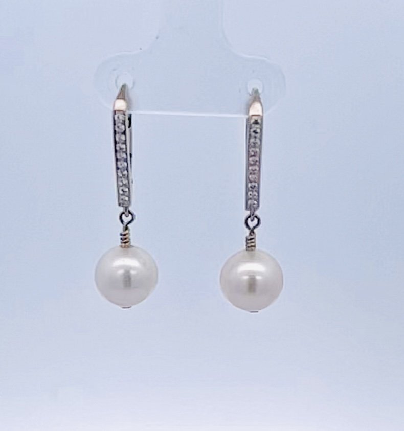 Sparkling Pearls