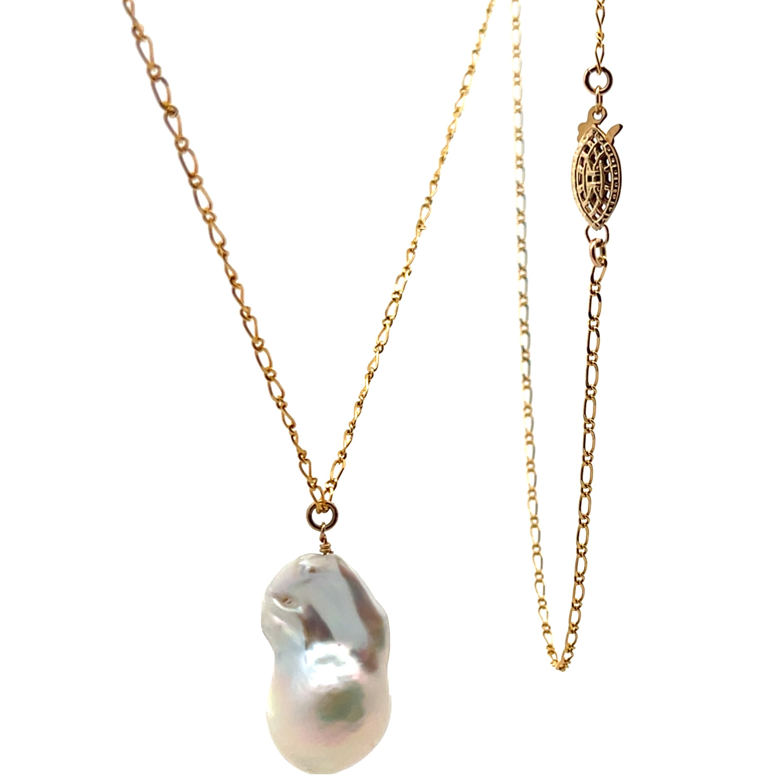 kami-wiss-pearl-necklace-3.jpg