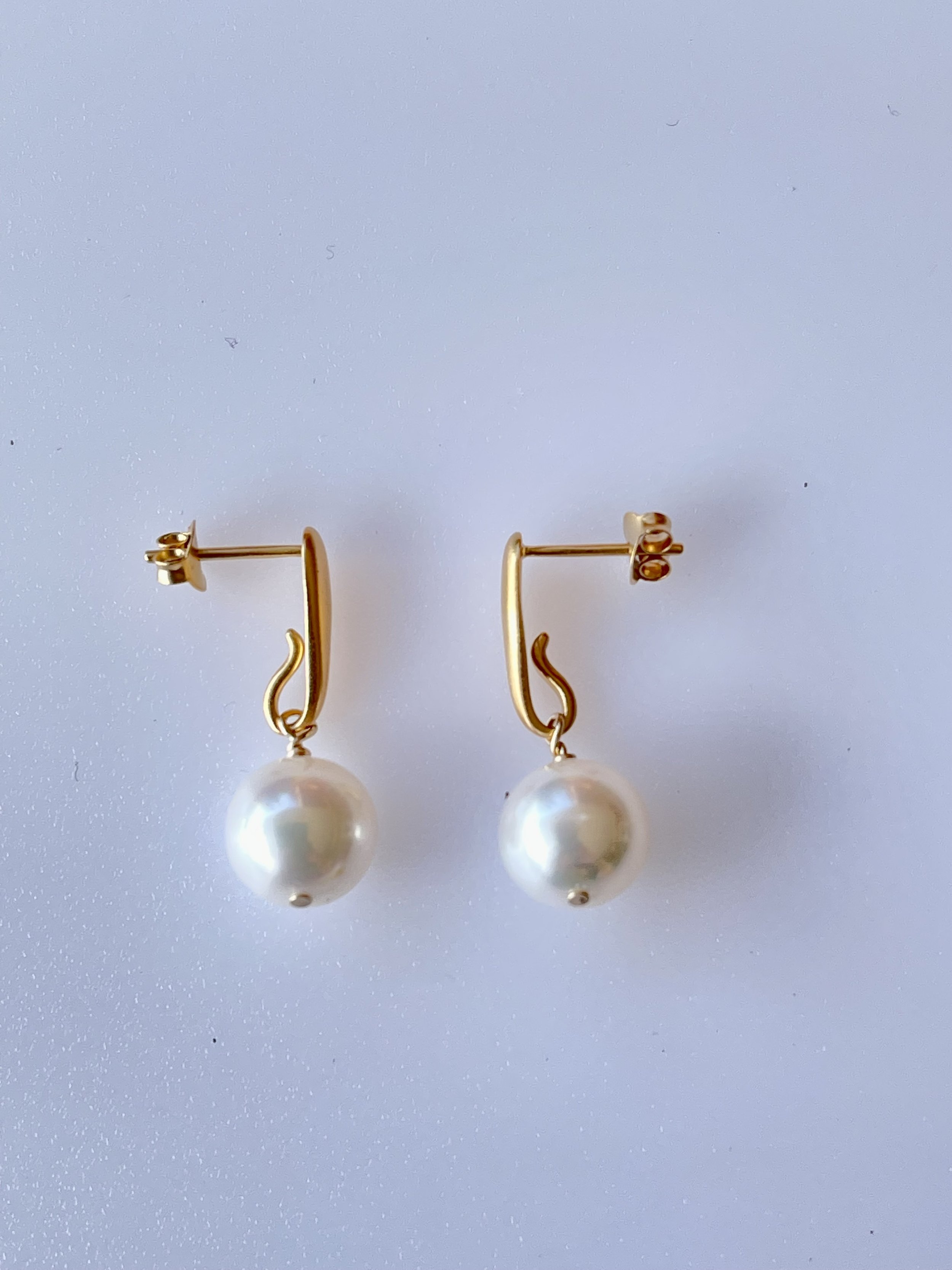 Elegant Pearls