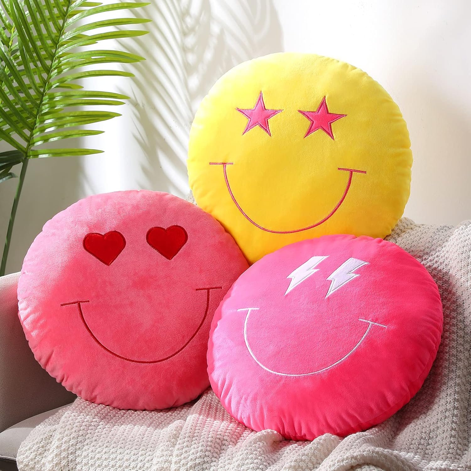 Gift Ideas for the Mini-Teen: What to Buy Your 6-Year-Old Who Thinks She's 13!