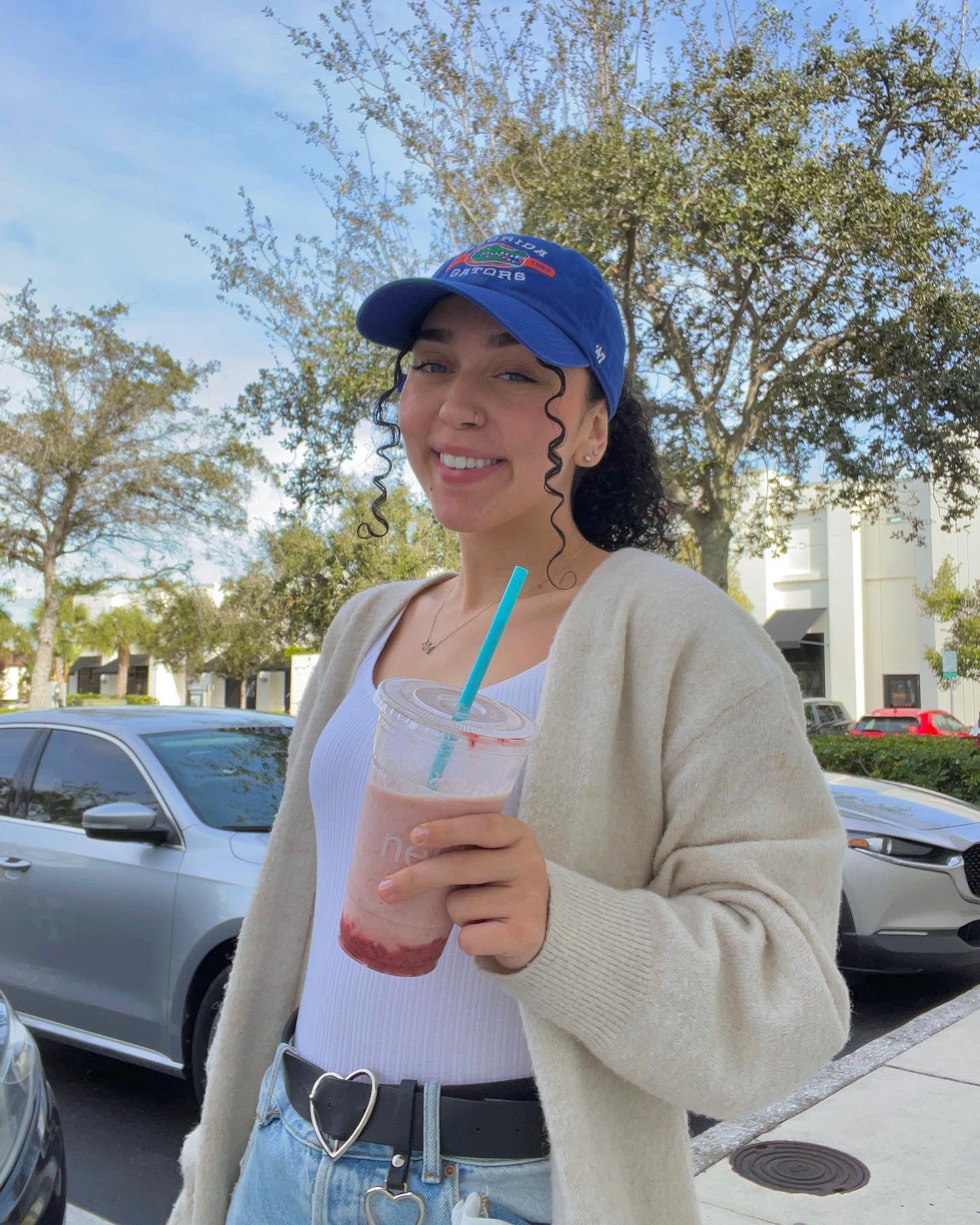 nothin but blue skies 🕊️