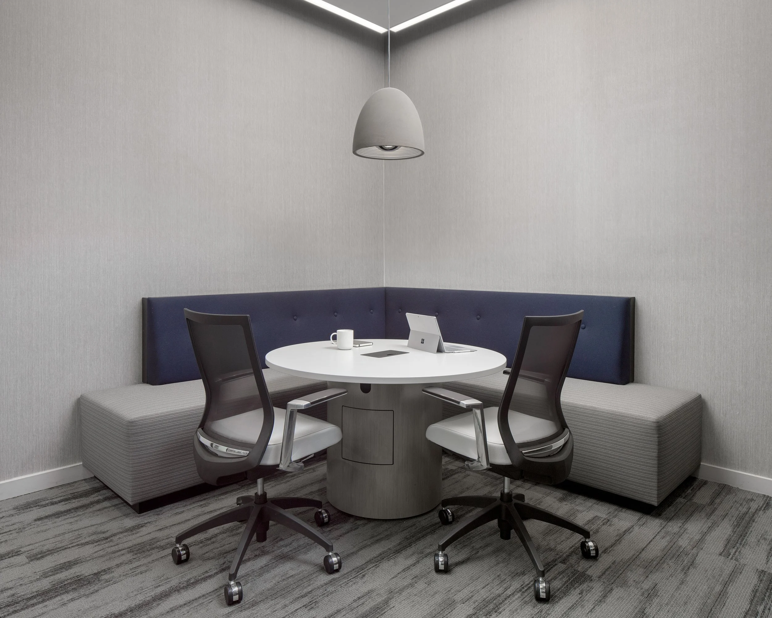 littleconferenceroom_website.jpg
