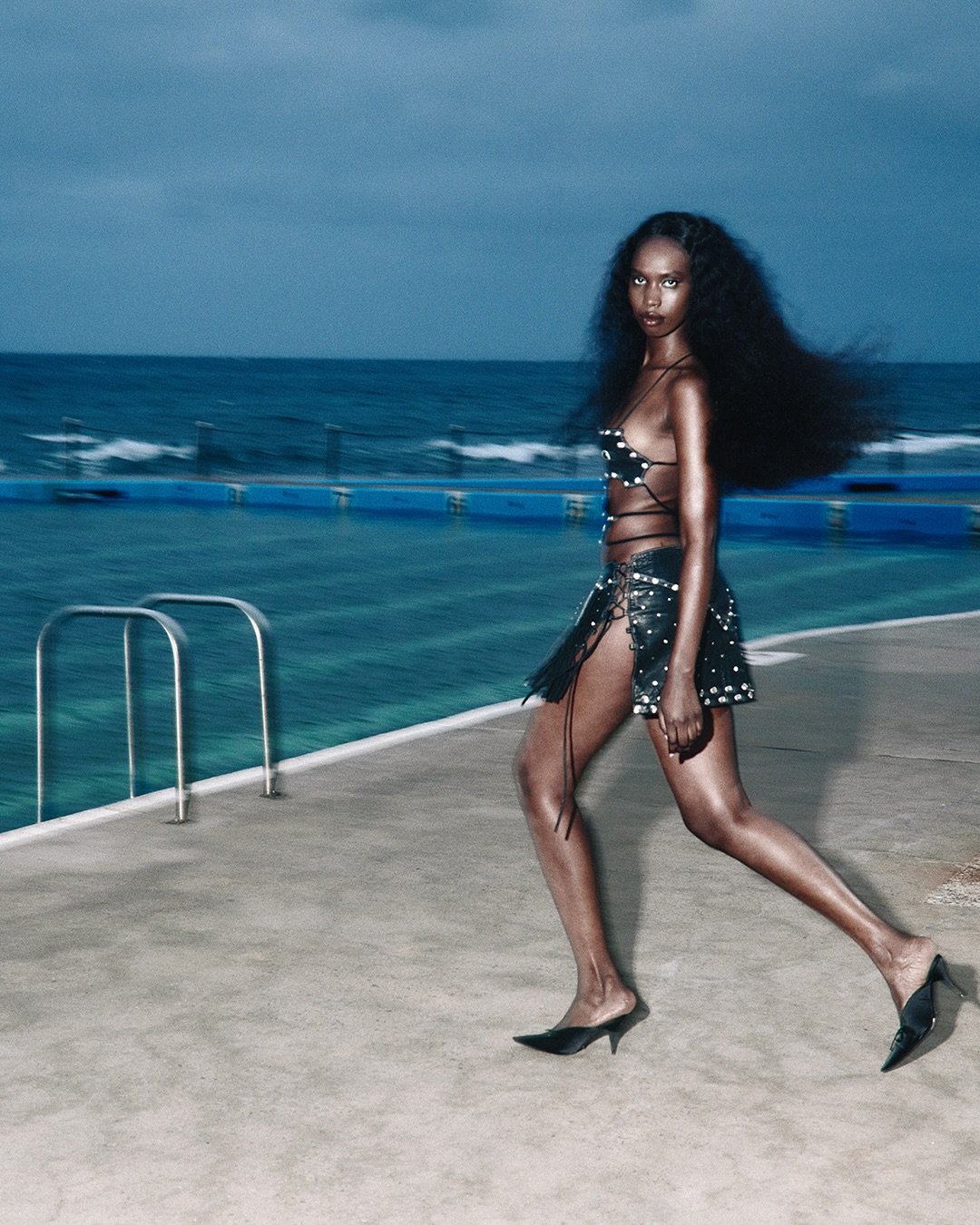 Seaside @apartpublications with @___rawaaa 
Shot @volodymyrmkravchenko 
@matthew_ashton_stylist using @ashton_wigs 
Make up @jaquedicondio 
Styling @badgalammy 

.
.
.
#curlyhair #texturedwig #humanhairwig #wigs #wigmaker #wigstyling #wigmaking #wigd
