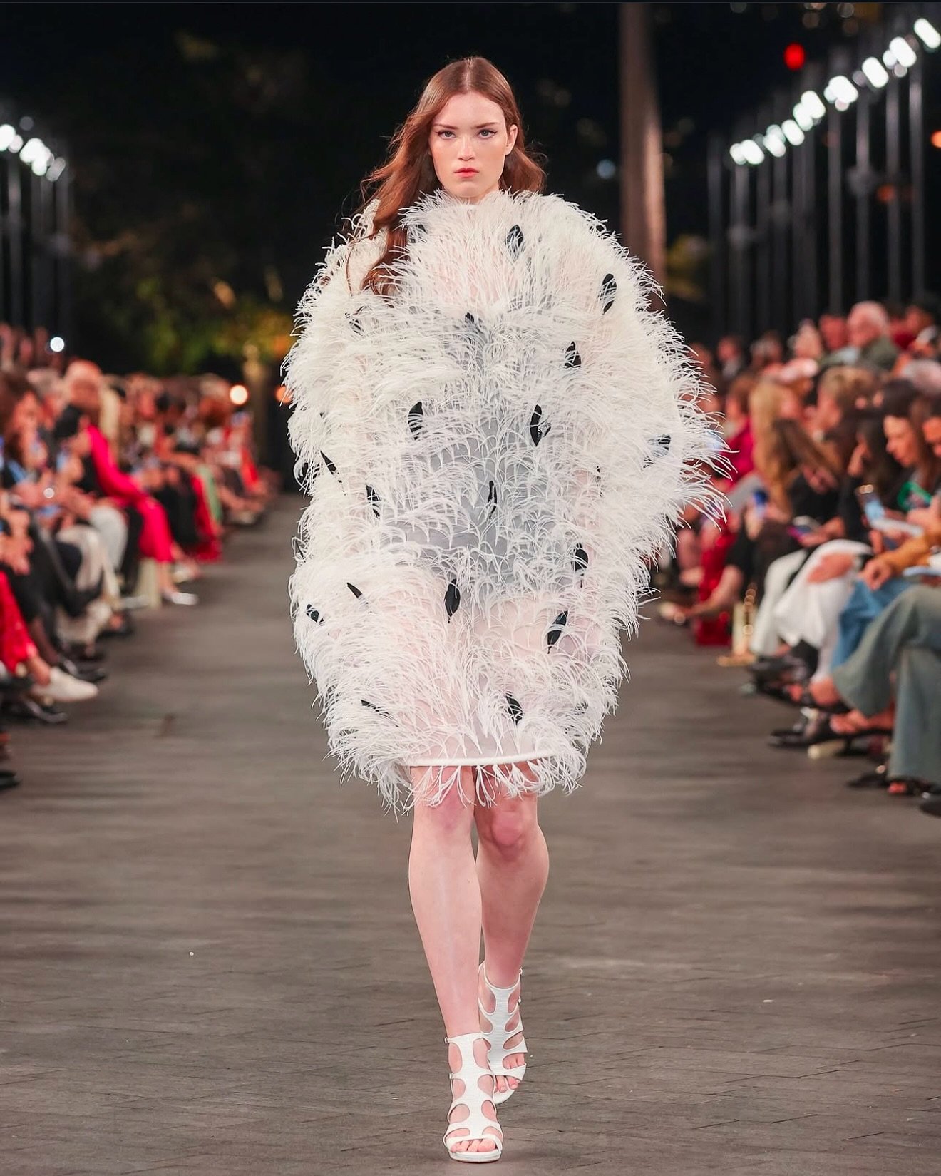 It was amazing being part of your team @badisonv 
@carlazampatti X  @sharkbeautyau 
Using @originalmineral 

SYDNEY FASHION WEEK 
.
.
.
#fashionweekaus #fashionweek #carlazampatti #oribehair #sharkhairstyler #fashion #hairstylist #mua #love #runway #