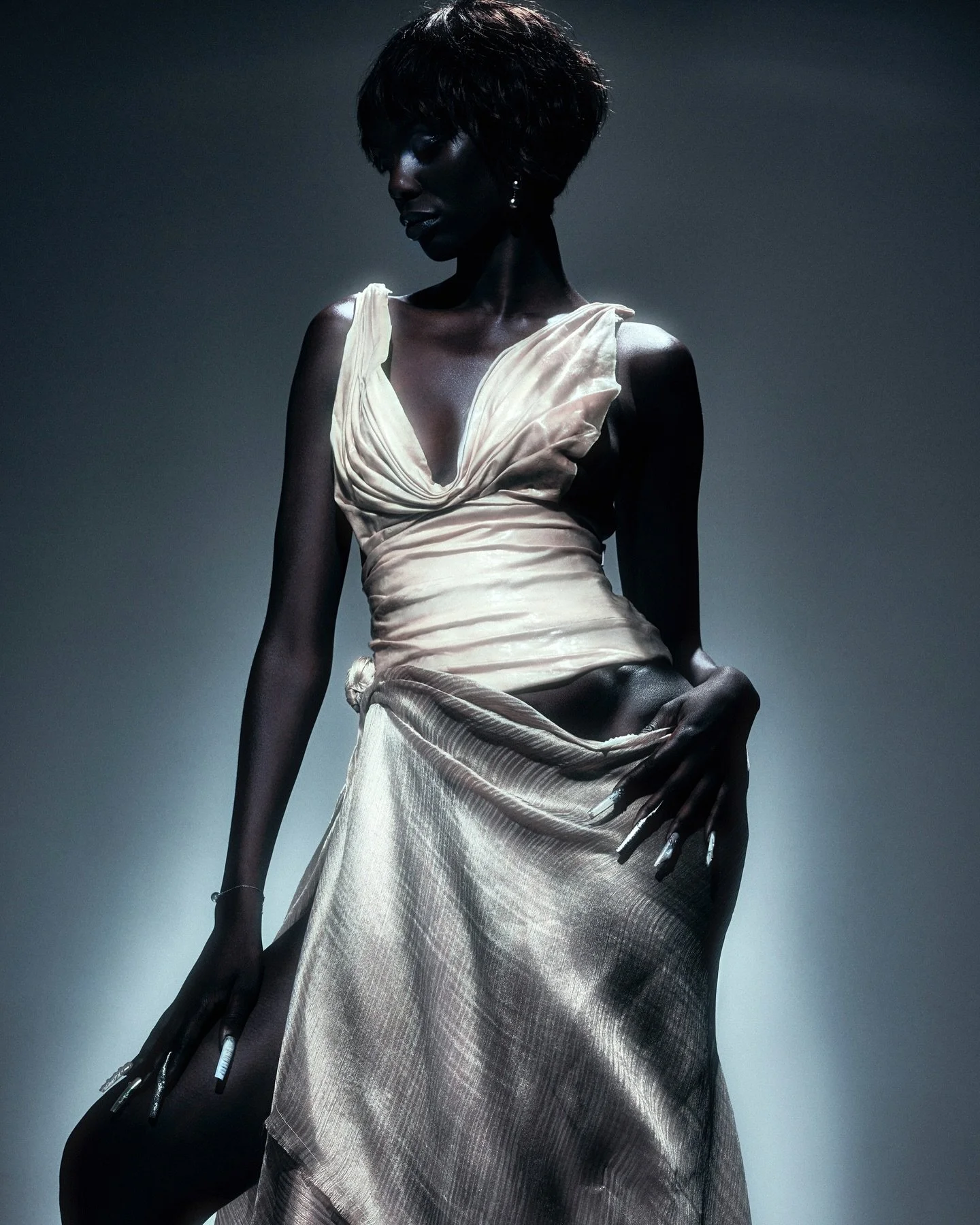 Echoes From The Deep 
@pap_magazine 

Creative Direction/Photography Clinton &amp; Davzon @boyshootsworld
Makeup Susan Lilian @susanlilianmakeup
Hair Matthew Ashton @matthew_ashton_stylist @ashton_wigs
Styling Beatrice van Heeswijk @trixforkicks_
Flo