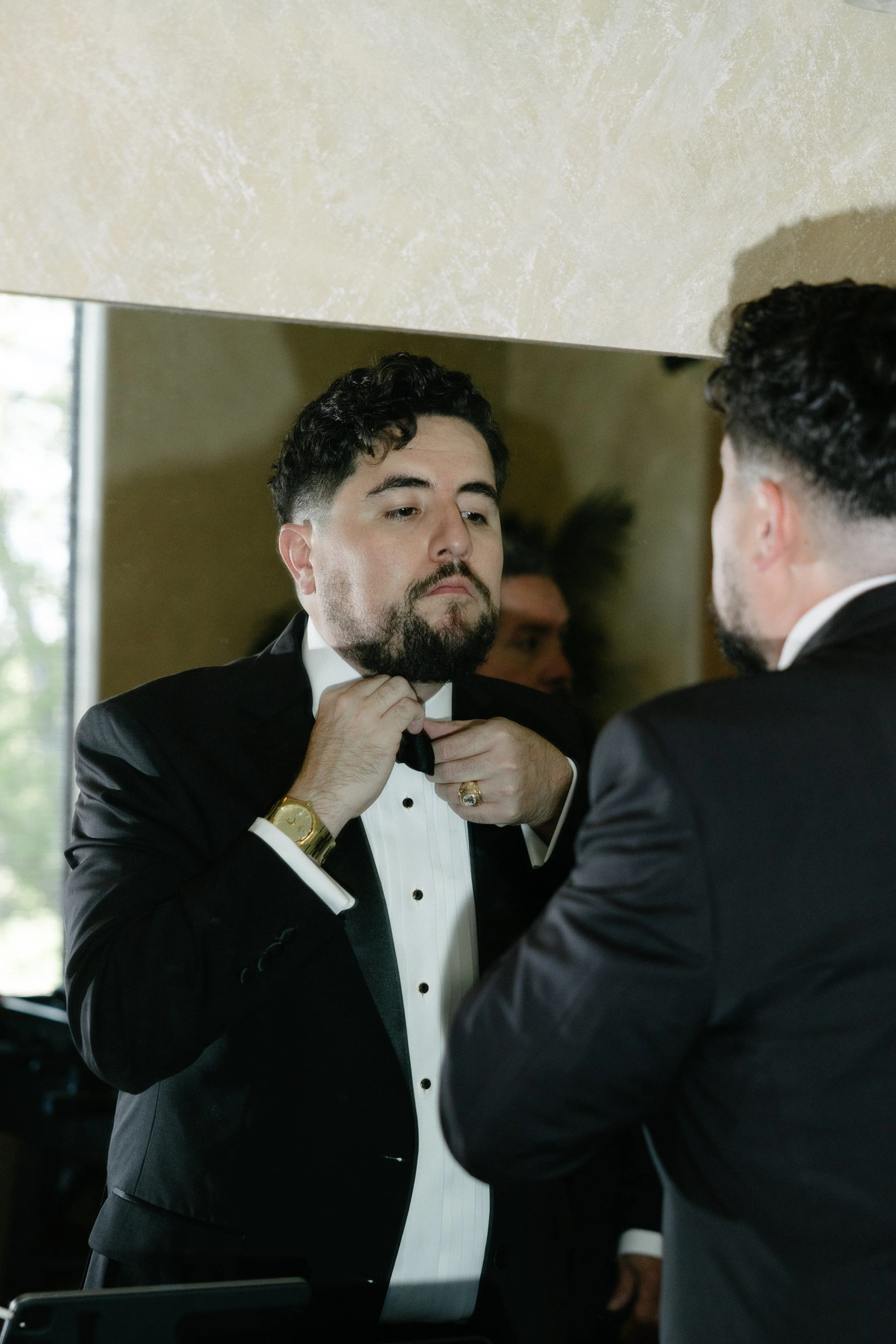 VALE & PABLO GETTING READY-71.jpg