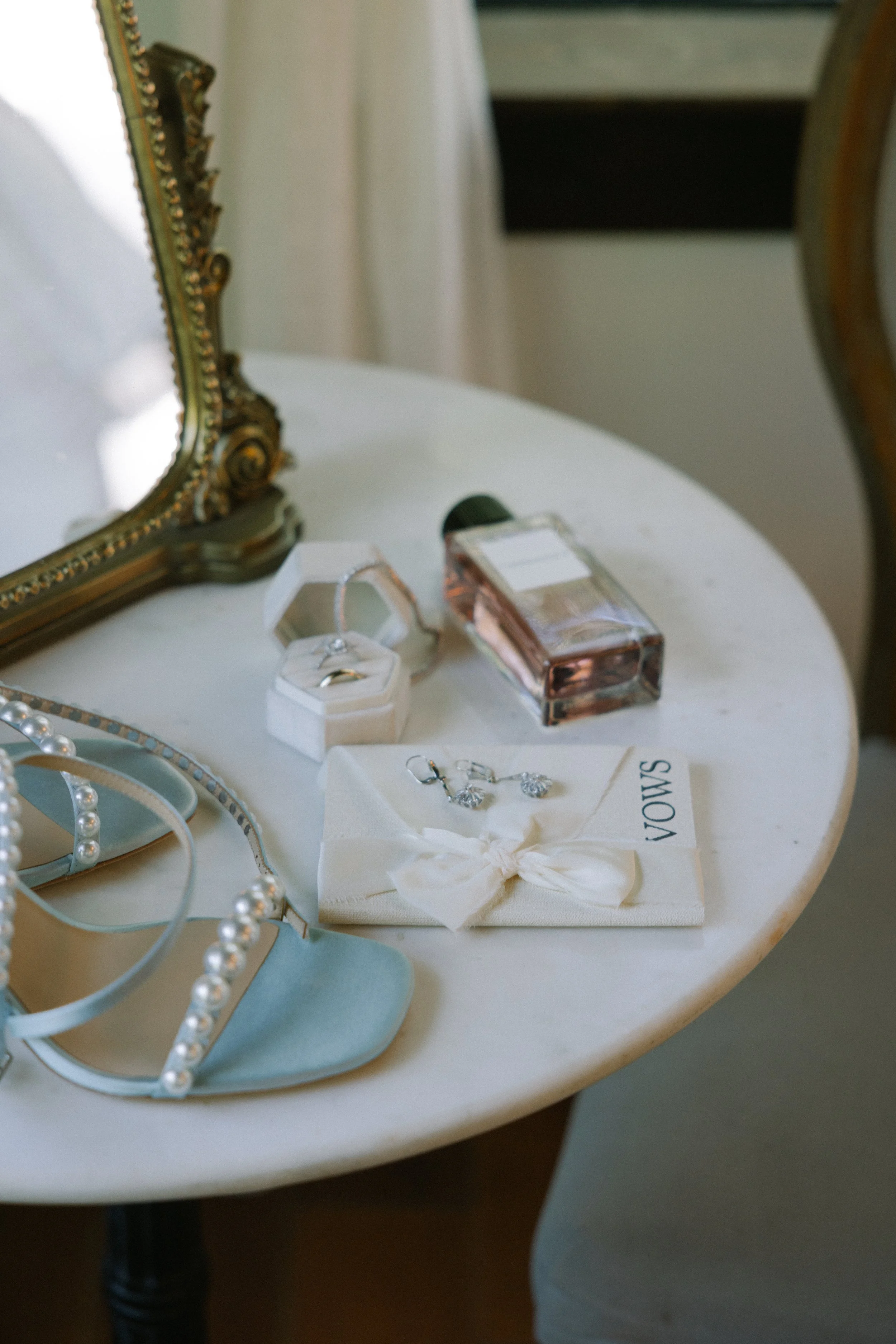 VALE & PABLO GETTING READY-31.jpg