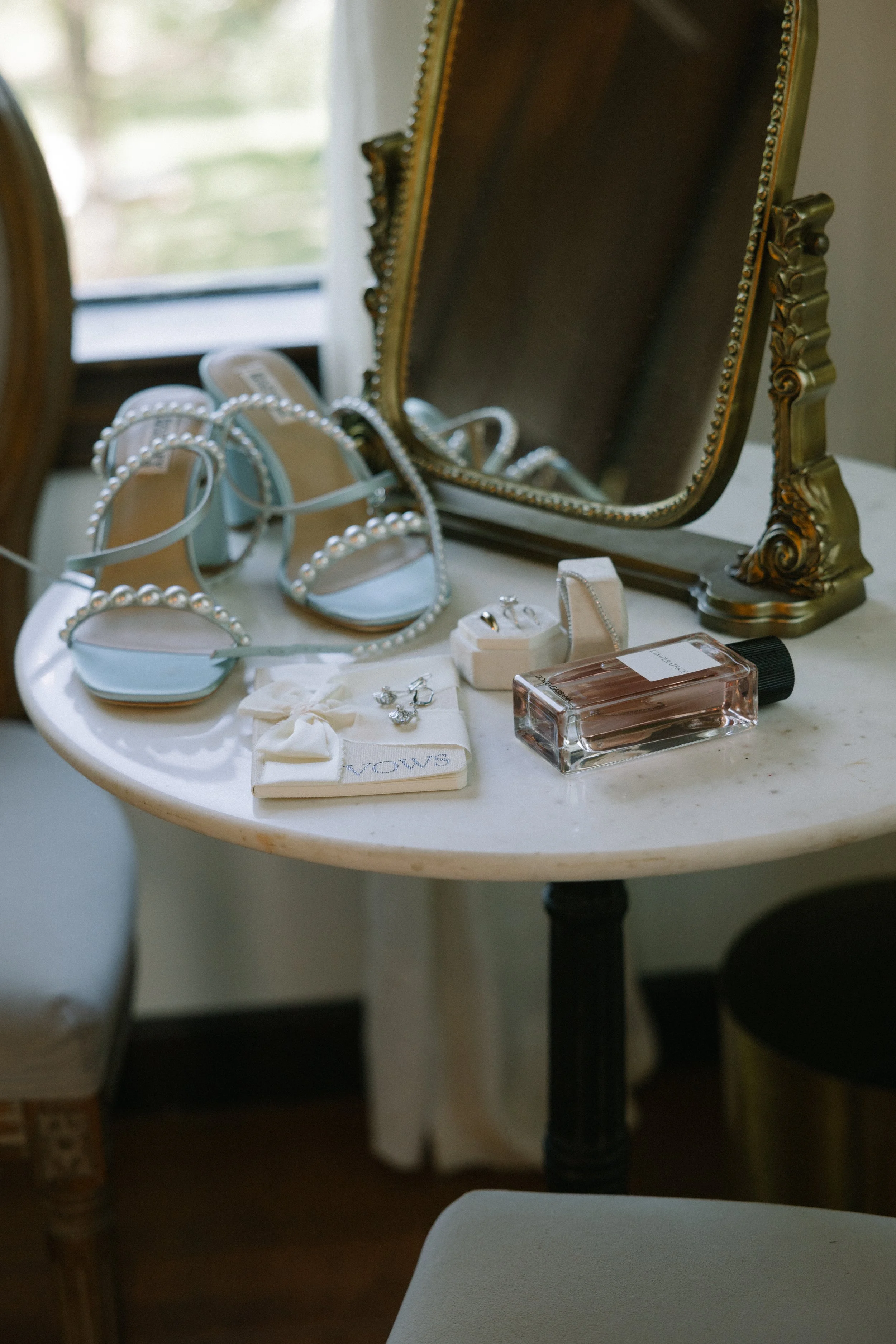 VALE & PABLO GETTING READY-33.jpg