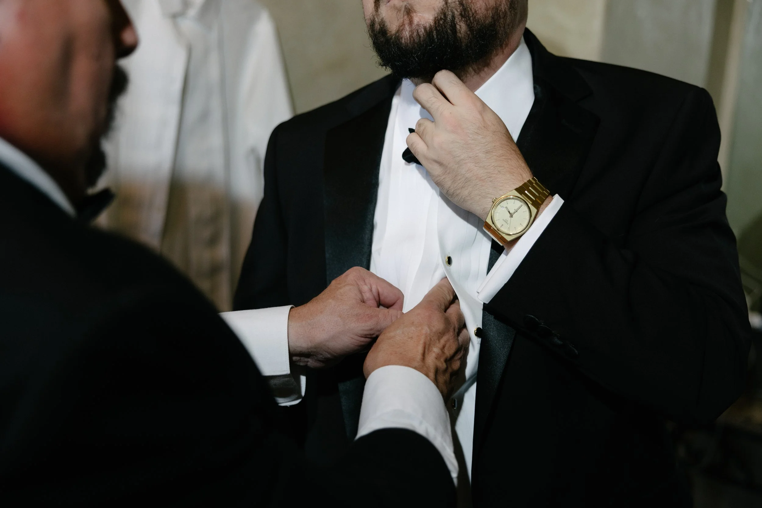 VALE & PABLO GETTING READY-61.jpg