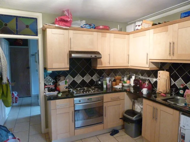 Apartment_Interior_Design-Downsizing-Declutter-Livsmall-Kitchen-Before-BRIGGS-3.JPG