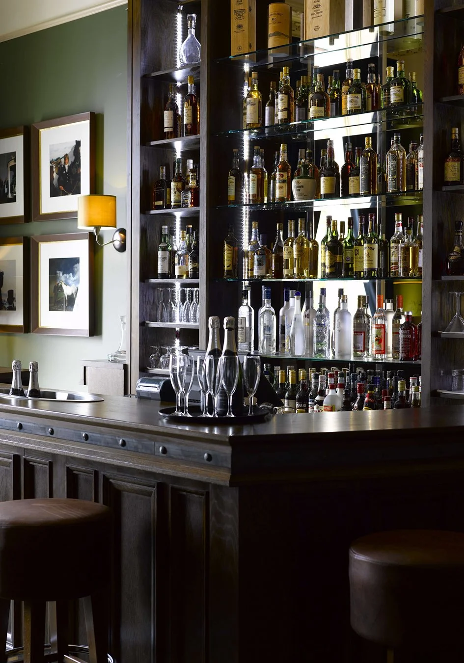 Hotel du Vin Cheltenham Bar, England
