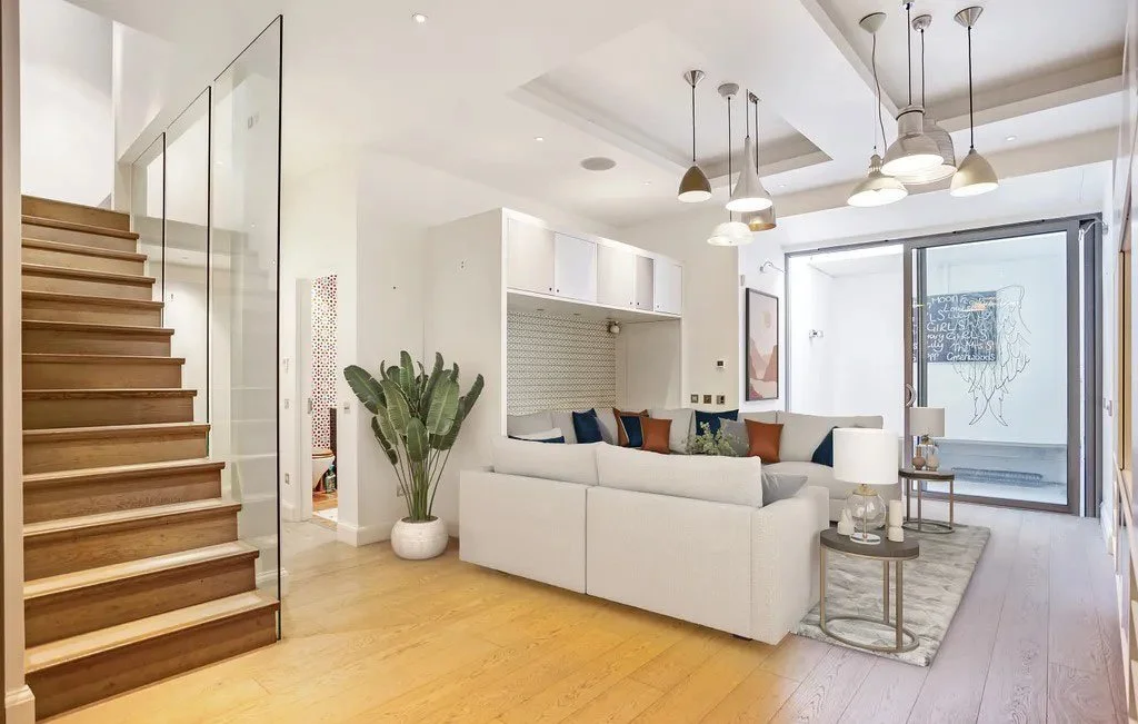 Apartment_Interior_Design-Downsizing-Declutter-Livsmall-Basement-BRIGGS-1.jpg