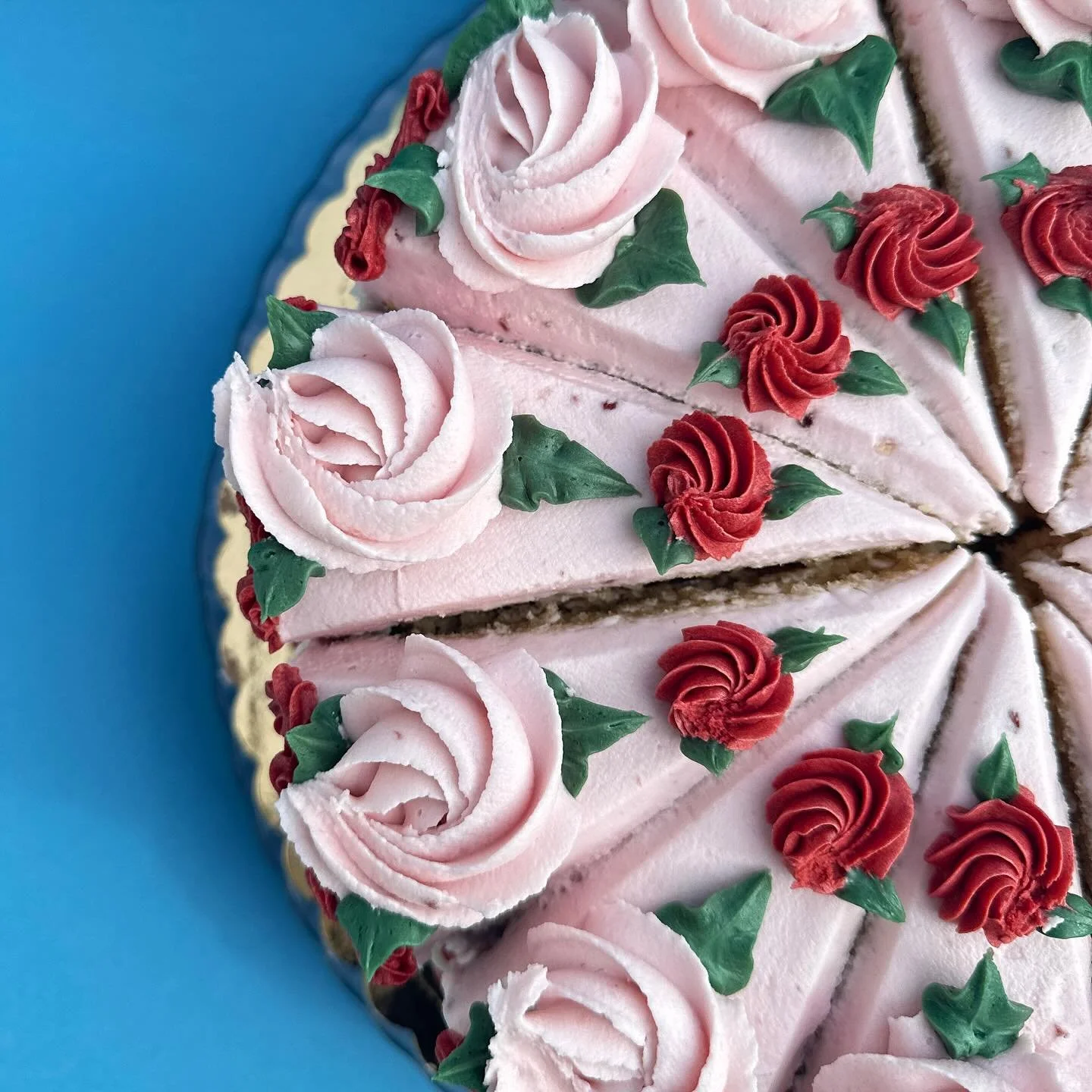 This week's featured cake by the slice is lemon cake with raspberry whipped icing! Stop in for a slice or two. 🎂