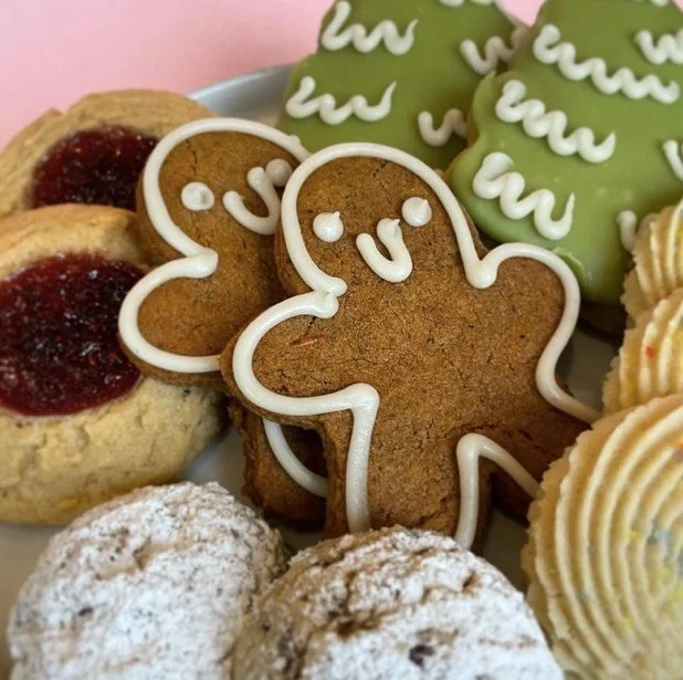 We have assorted holiday cookies available at the bakery in clear compostable containers while supplies last and pre-orders still available for next week via our website until we sell out.
