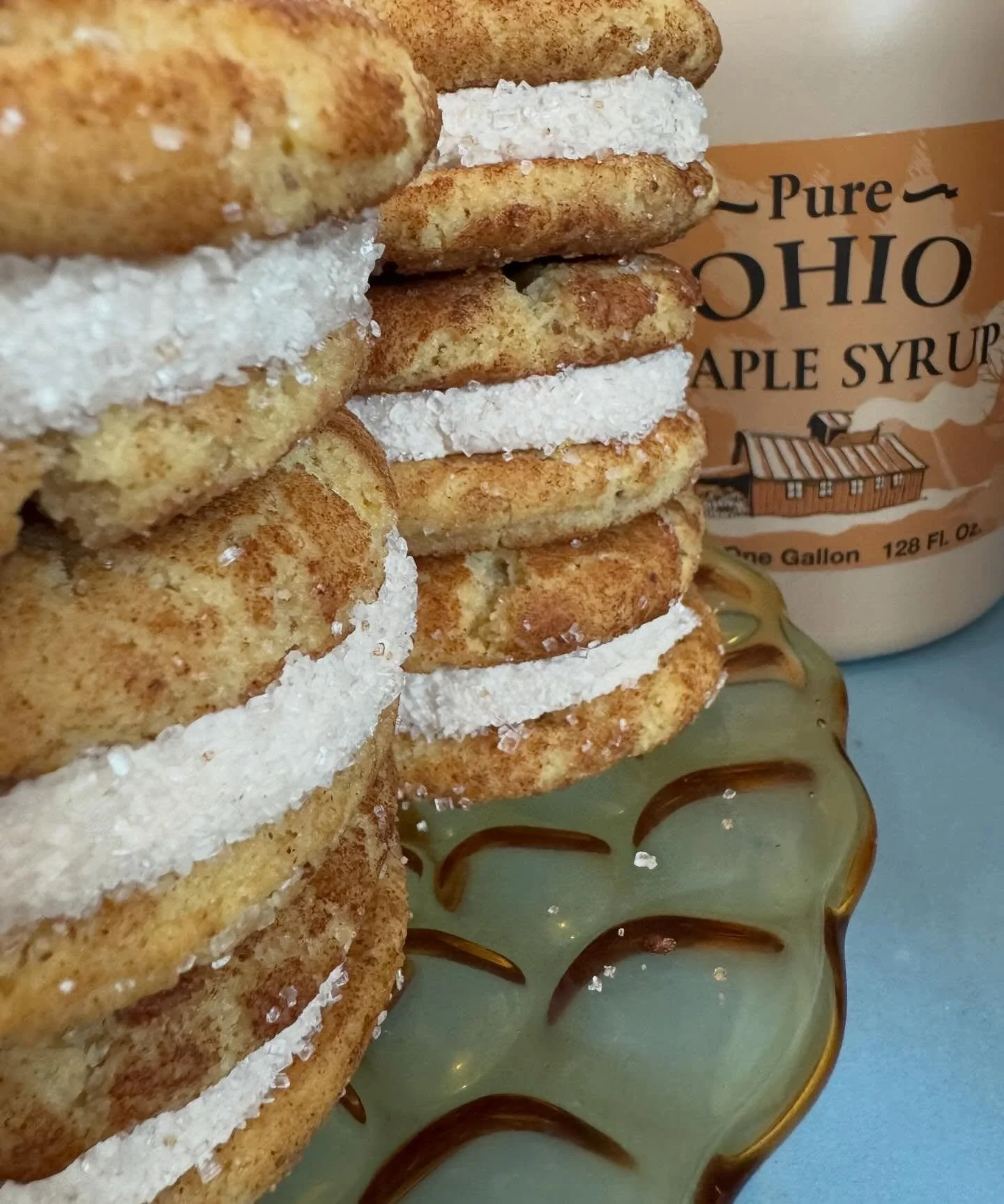 we have one more cookie sammie flavor combo to debut for @columbusveganweek for this weekend only! snickerdoodle cookies filled with maple icing and covered in sugar crystal sprinkles for texture as much as beauty! 
for vegan dining week we also have