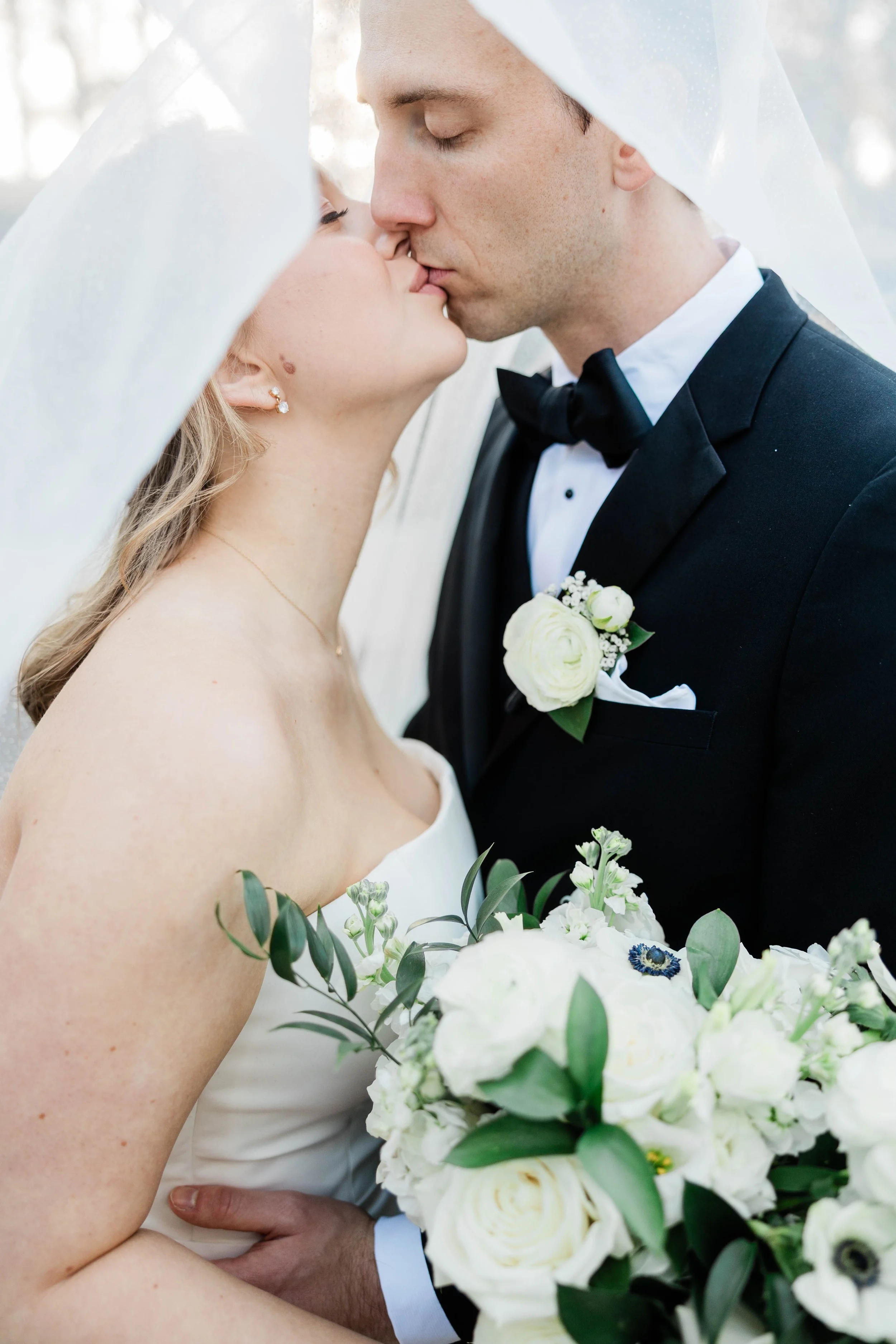 How to Plan a Wedding in 6 Months in Houston (Without Losing Your Freaking Mind)