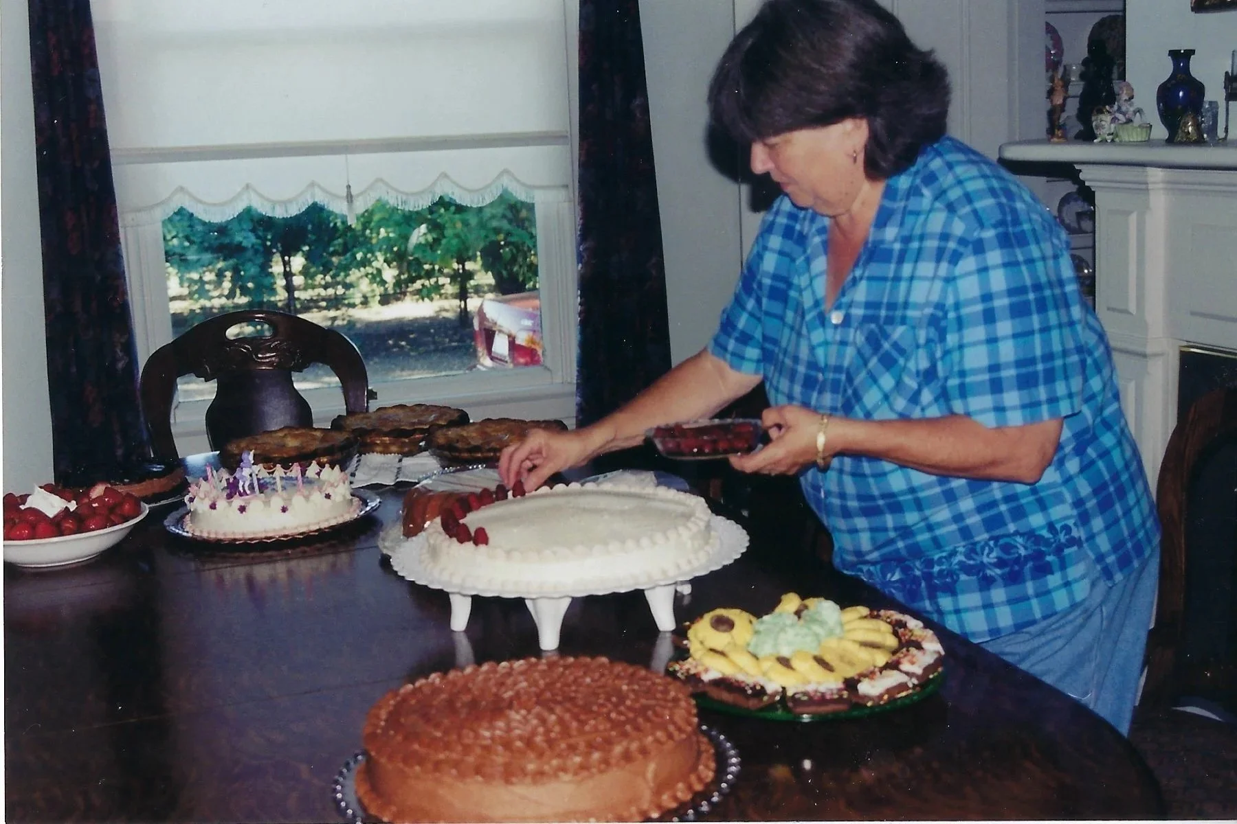 susie4thcakes.jpg