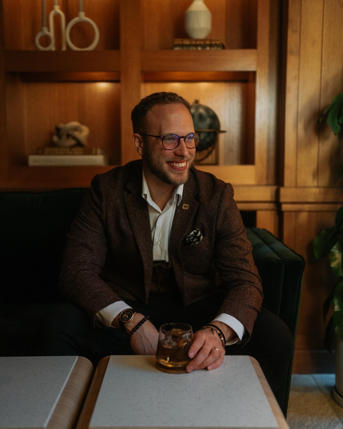 Celebrating the successful opening of The Library by The Macallan at the Four Seasons Whistler. Grateful for the support from all who visited during our initial days. A special thanks to those who made the journey from Vancouver!
@adamekrispy and I d