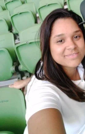 Roberta Crispim Gomes.jpg