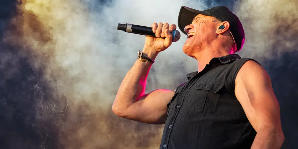 Shannon Noll - The Road In Front Of Me Tour