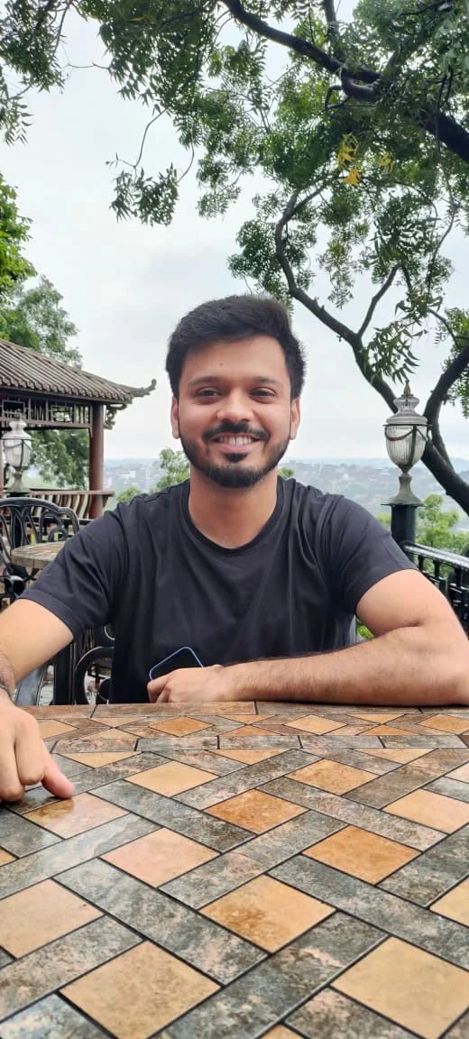 WhatsApp Image 2024-08-23 at 15.20.40.jpeg