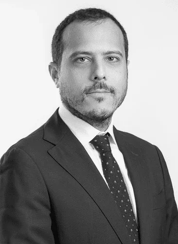Yassine-Oudanane-Avocat-fiscalité-dirigeants-entrepreneurs